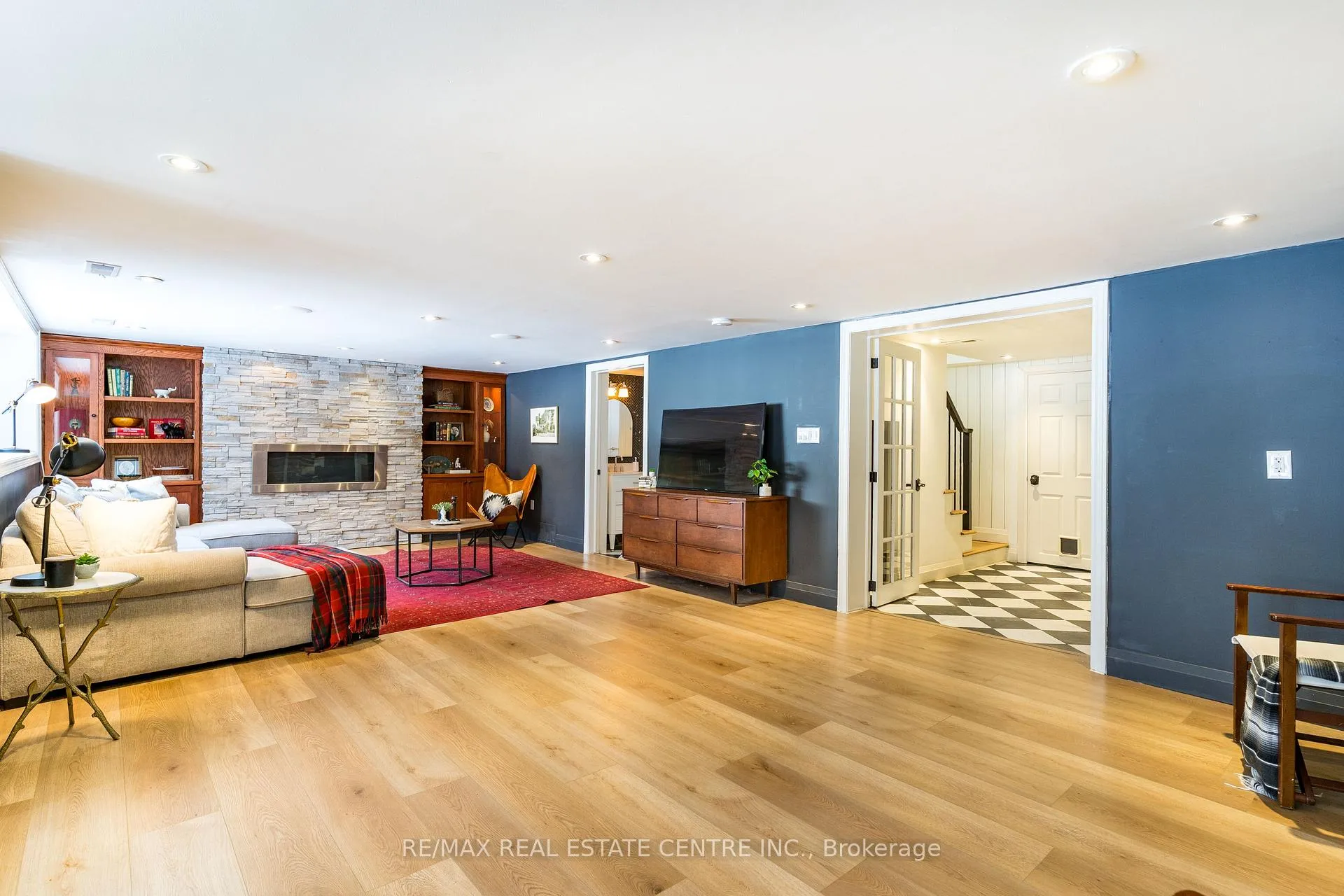 Photo 24 of 3 Fallsview Road, Hamilton, Greensville — HOMEH