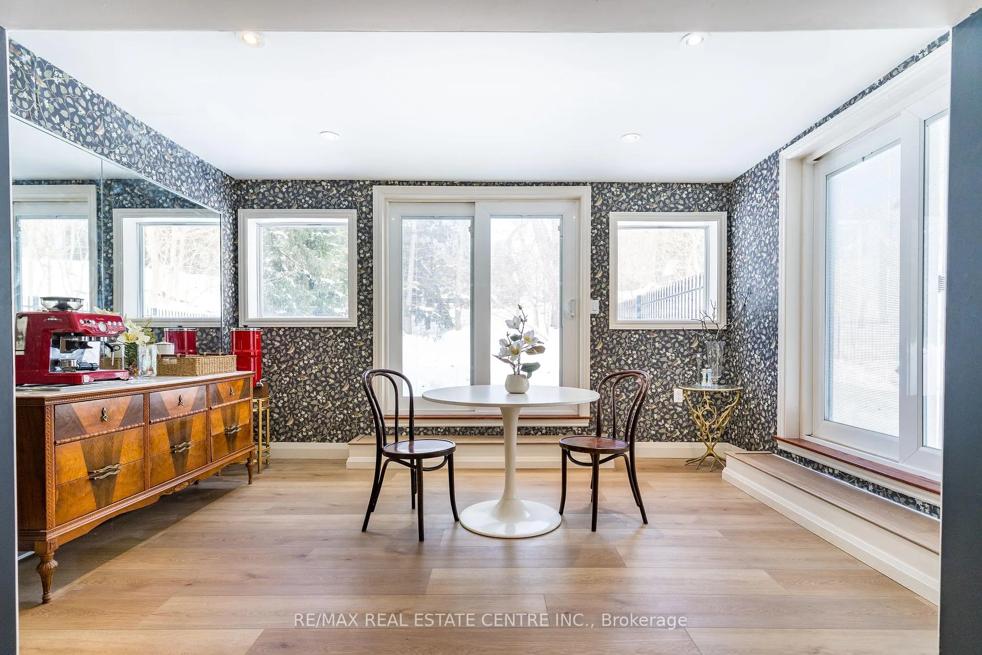 Photo 27 of 3 Fallsview Road, Hamilton, Greensville — HOMEH