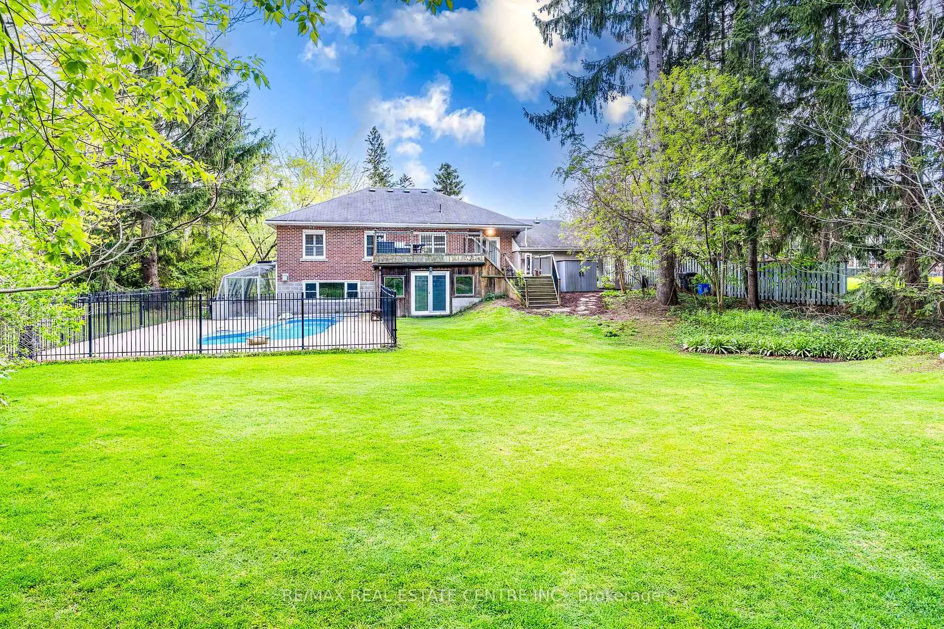Photo 36 of 3 Fallsview Road, Hamilton, Greensville — HOMEH