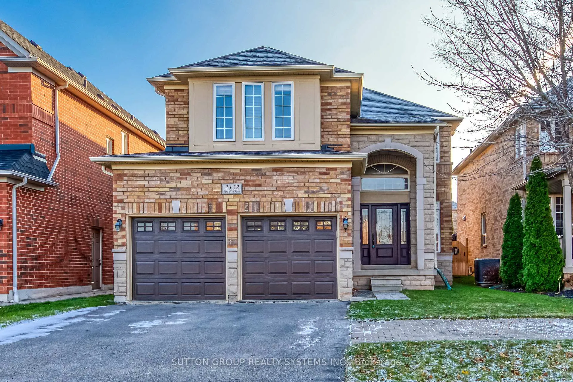 Photo 1 of 2132 Pine Glen Road, Oakville, Westmount — HOMEH