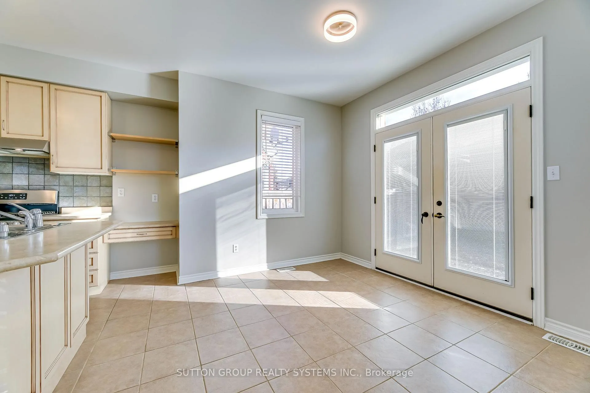 Photo 21 of 2132 Pine Glen Road, Oakville, Westmount — HOMEH