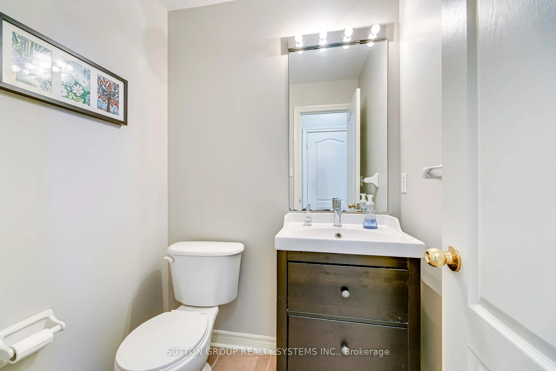 Photo 23 of 2132 Pine Glen Road, Oakville, Westmount — HOMEH