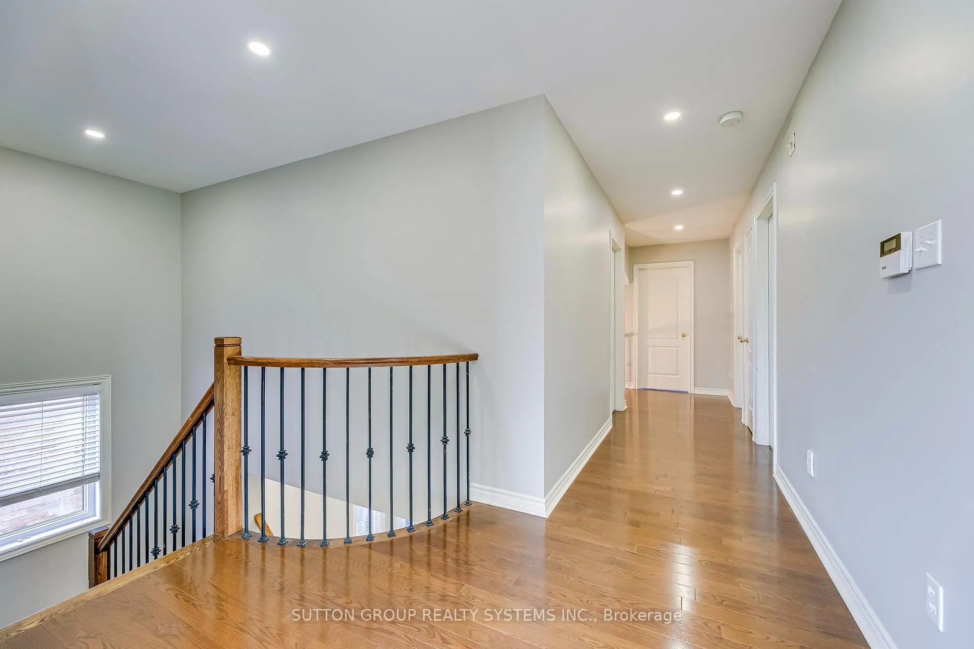 Photo 26 of 2132 Pine Glen Road, Oakville, Westmount — HOMEH