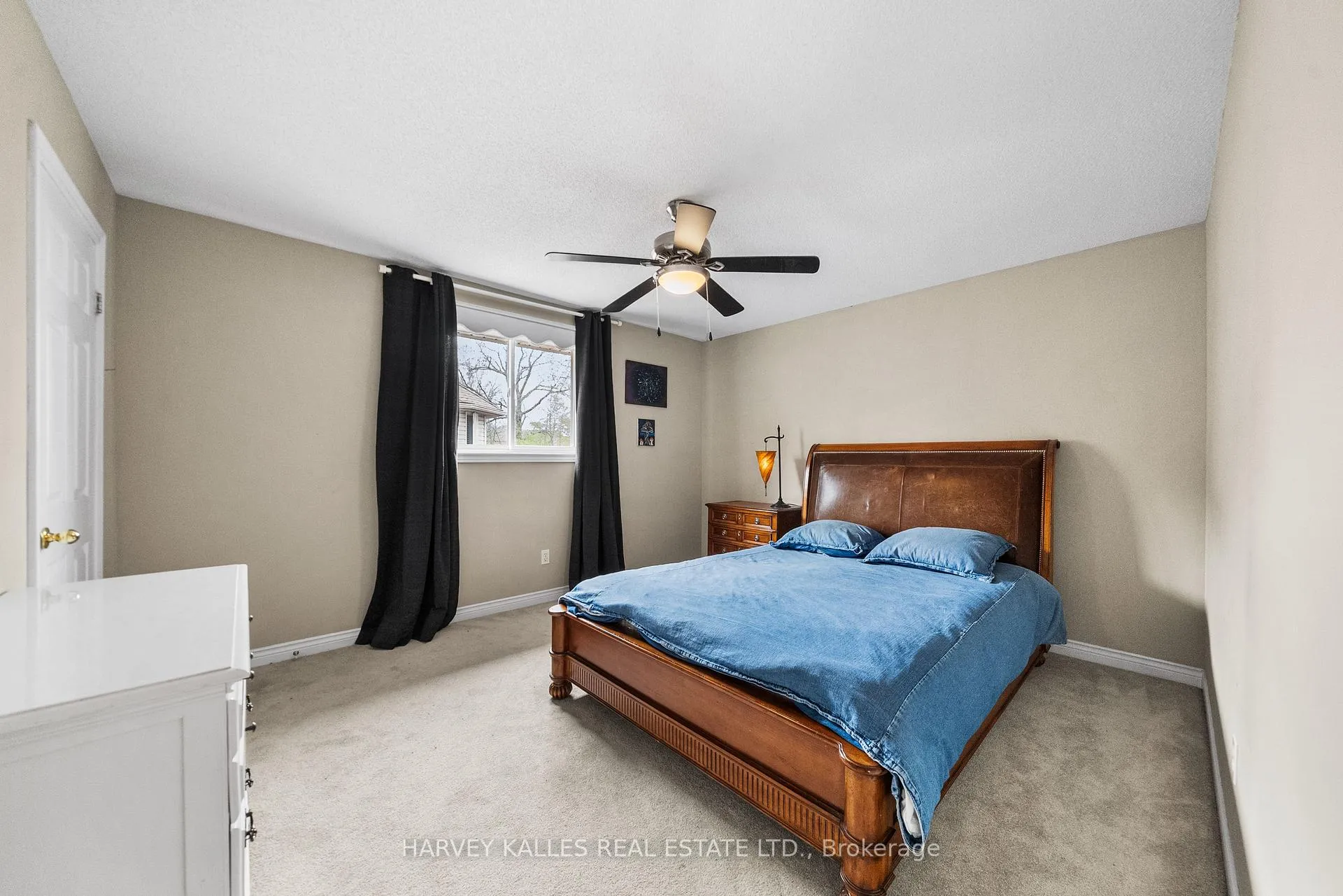 Photo 34 of 2139 Bushtrail Court, Burlington, Rose — HOMEH