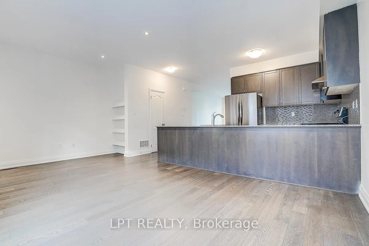 Photo 14 of 84 William Saville Street, Markham, Unionville — HOMEH