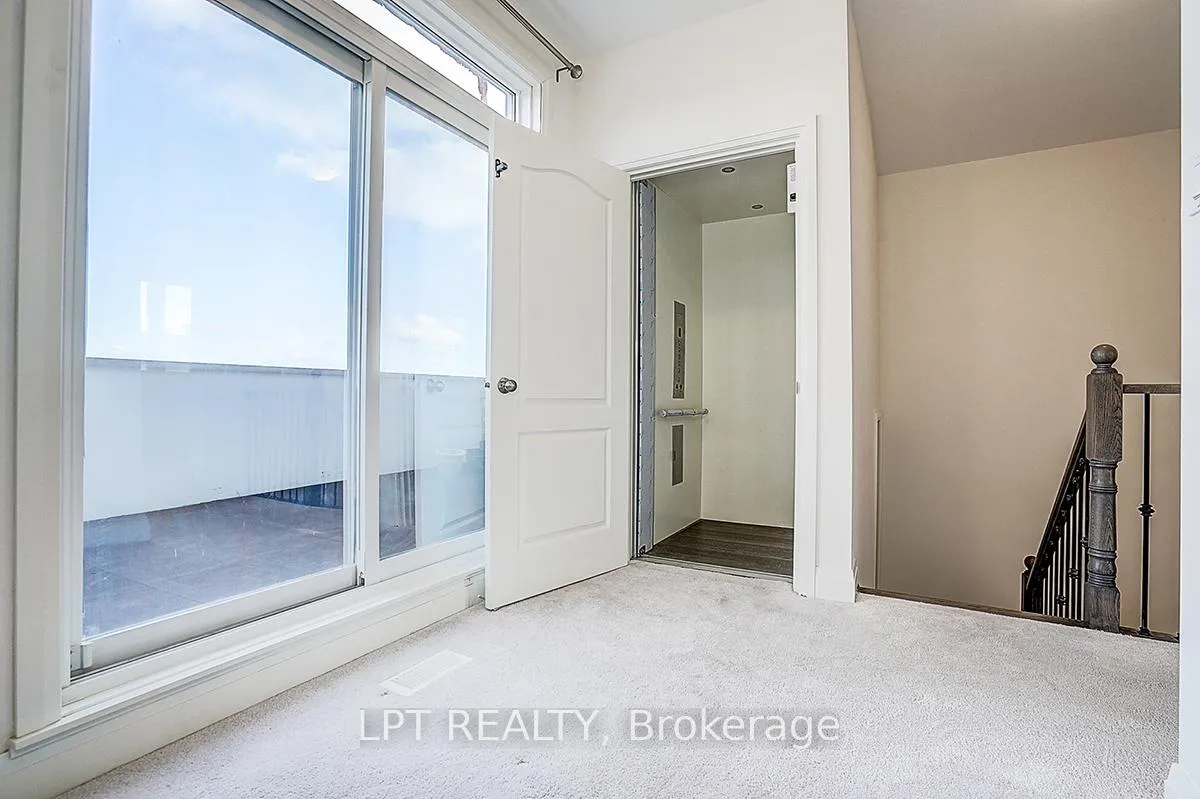 Photo 33 of 84 William Saville Street, Markham, Unionville — HOMEH