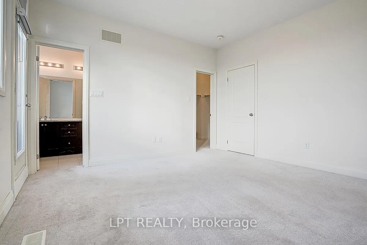 Photo 35 of 84 William Saville Street, Markham, Unionville — HOMEH
