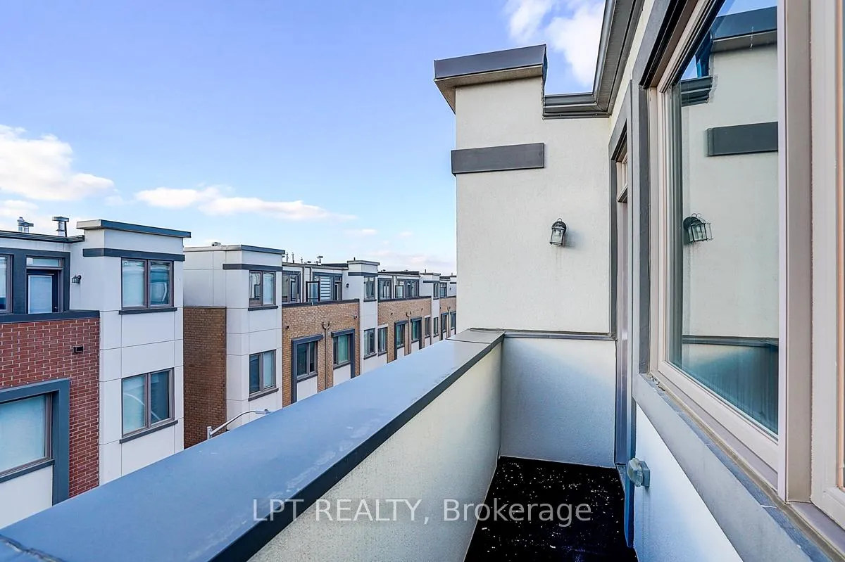 Photo 41 of 84 William Saville Street, Markham, Unionville — HOMEH