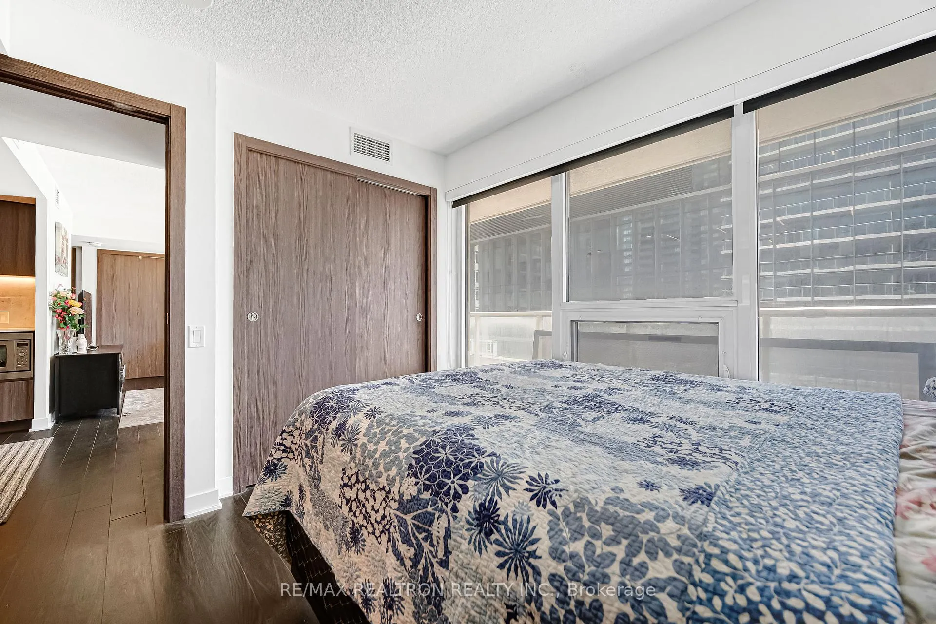 Photo 20 of Unit 811, 19 Bathurst Street, Toronto, Waterfront Communities — HOMEH