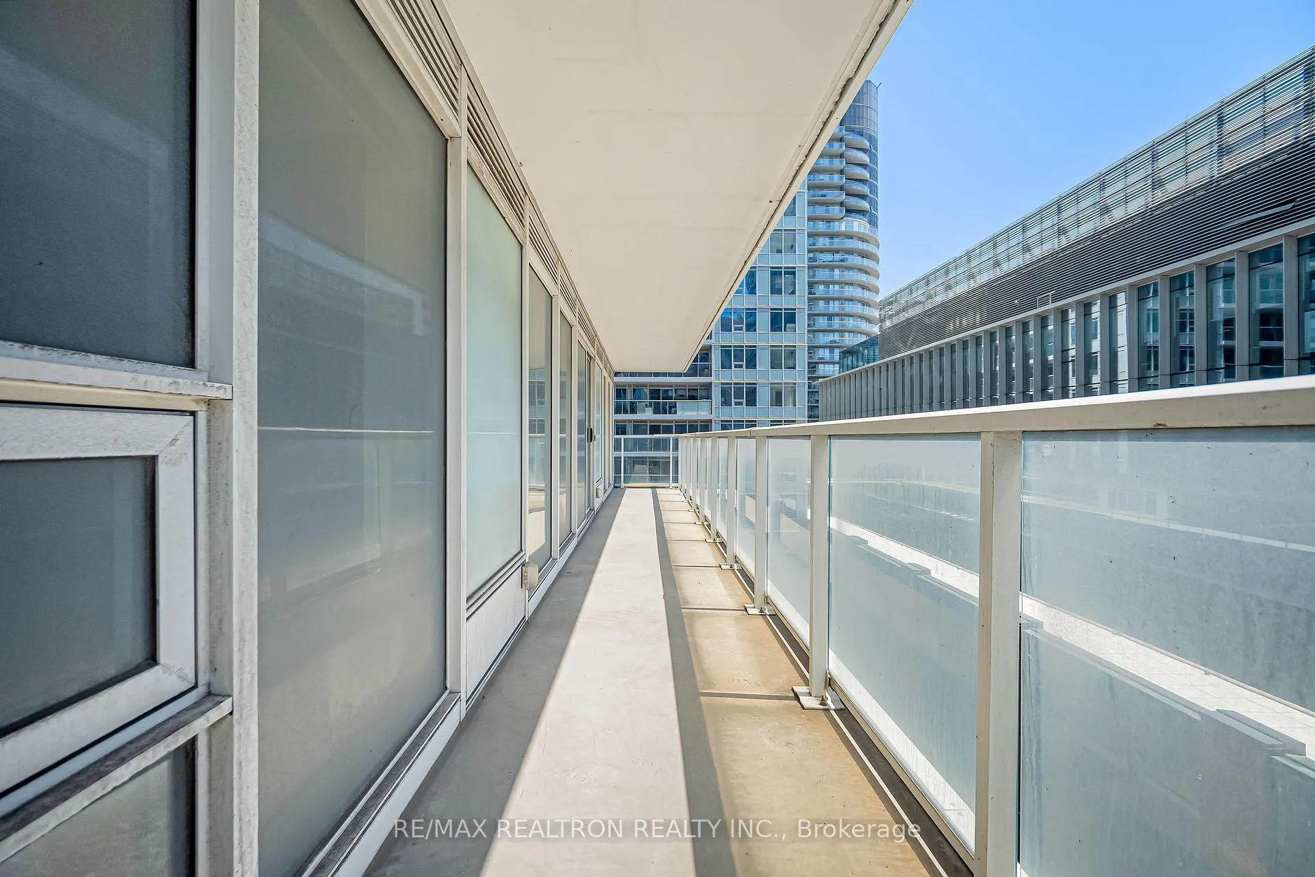 Photo 30 of Unit 811, 19 Bathurst Street, Toronto, Waterfront Communities — HOMEH