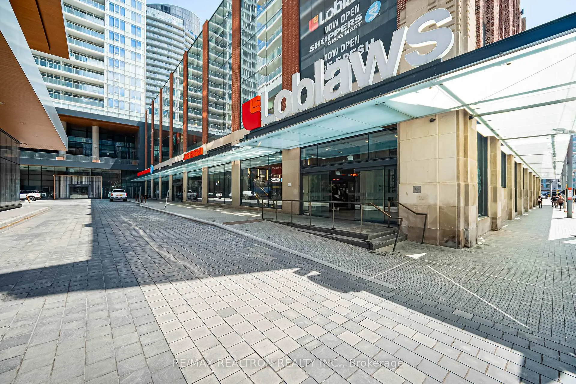 Photo 49 of Unit 811, 19 Bathurst Street, Toronto, Waterfront Communities — HOMEH