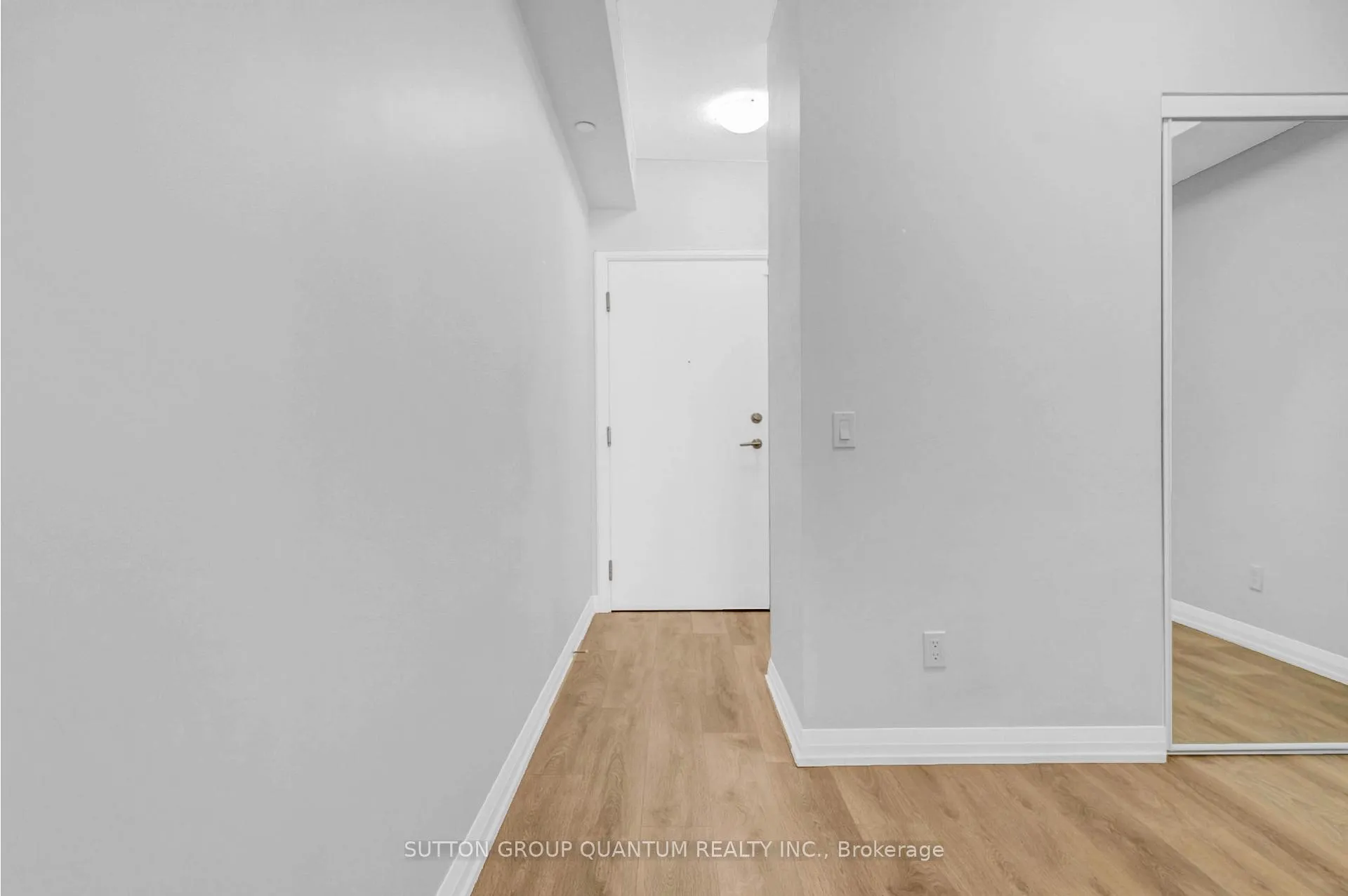 Photo 7 of Unit 1712, 7895 Jane Street, Vaughan, Concord — HOMEH