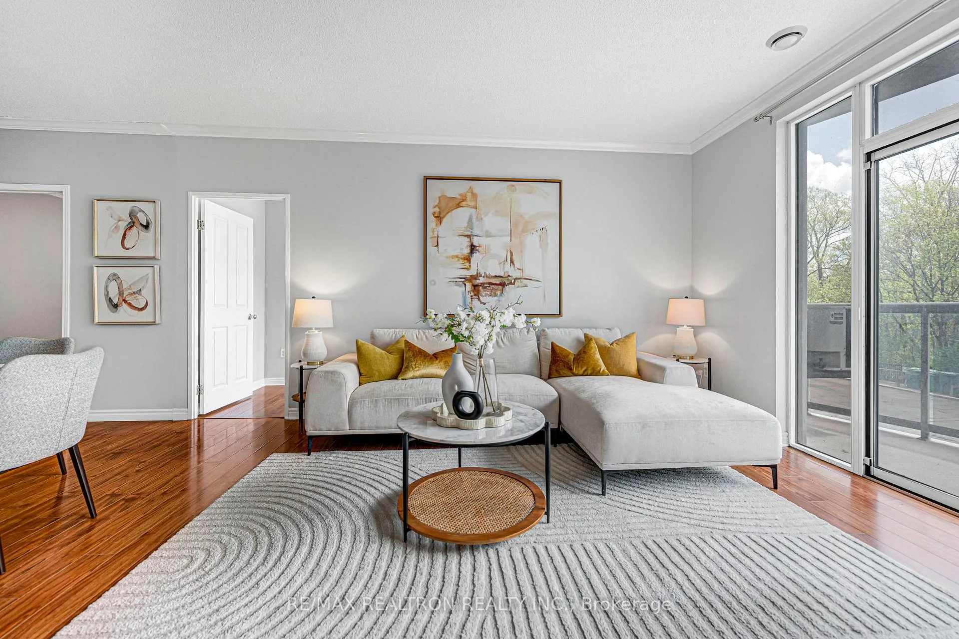 Photo 3 of Unit 203, 255 Keats Way, Waterloo, Beechwood — HOMEH