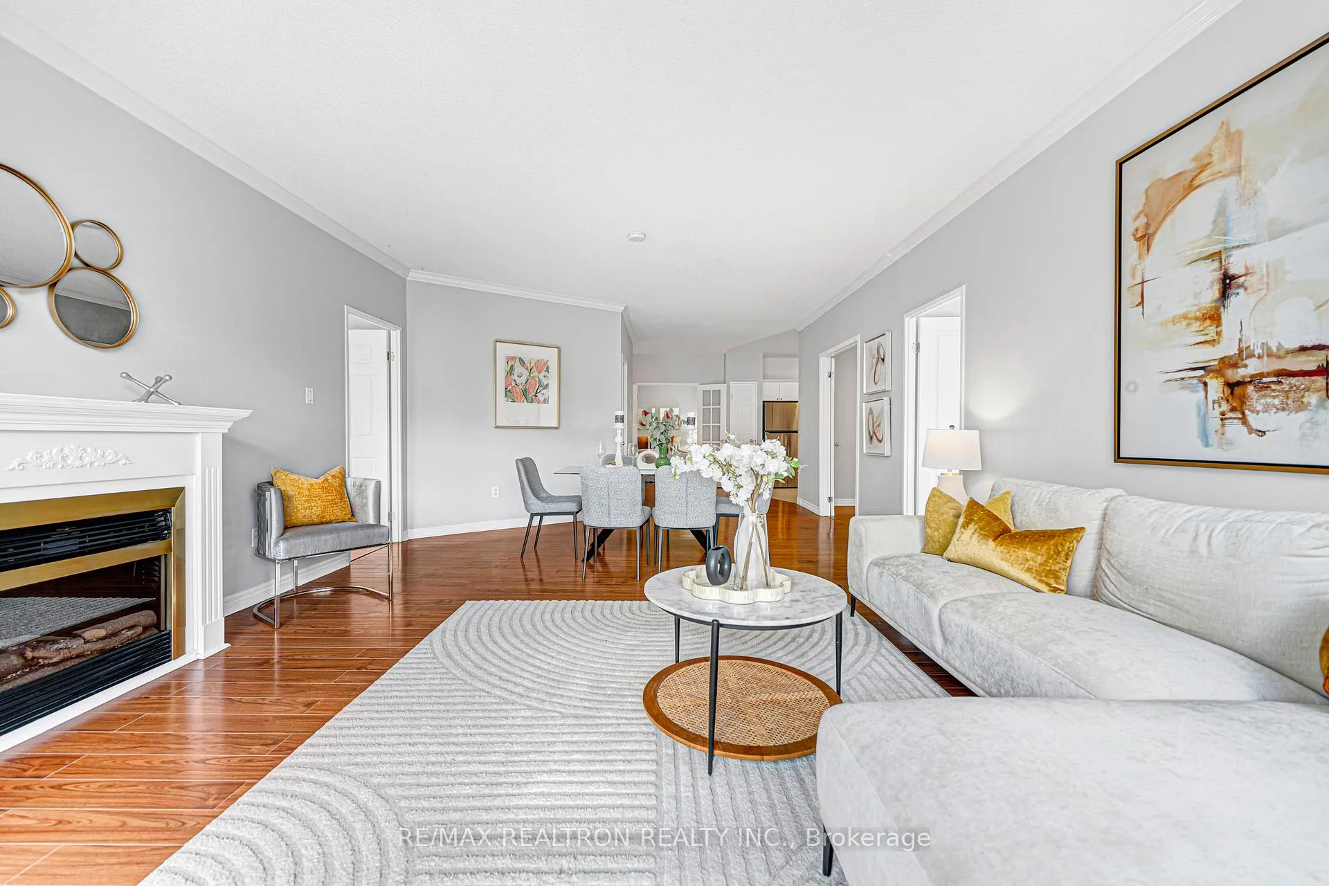 Photo 5 of Unit 203, 255 Keats Way, Waterloo, Beechwood — HOMEH