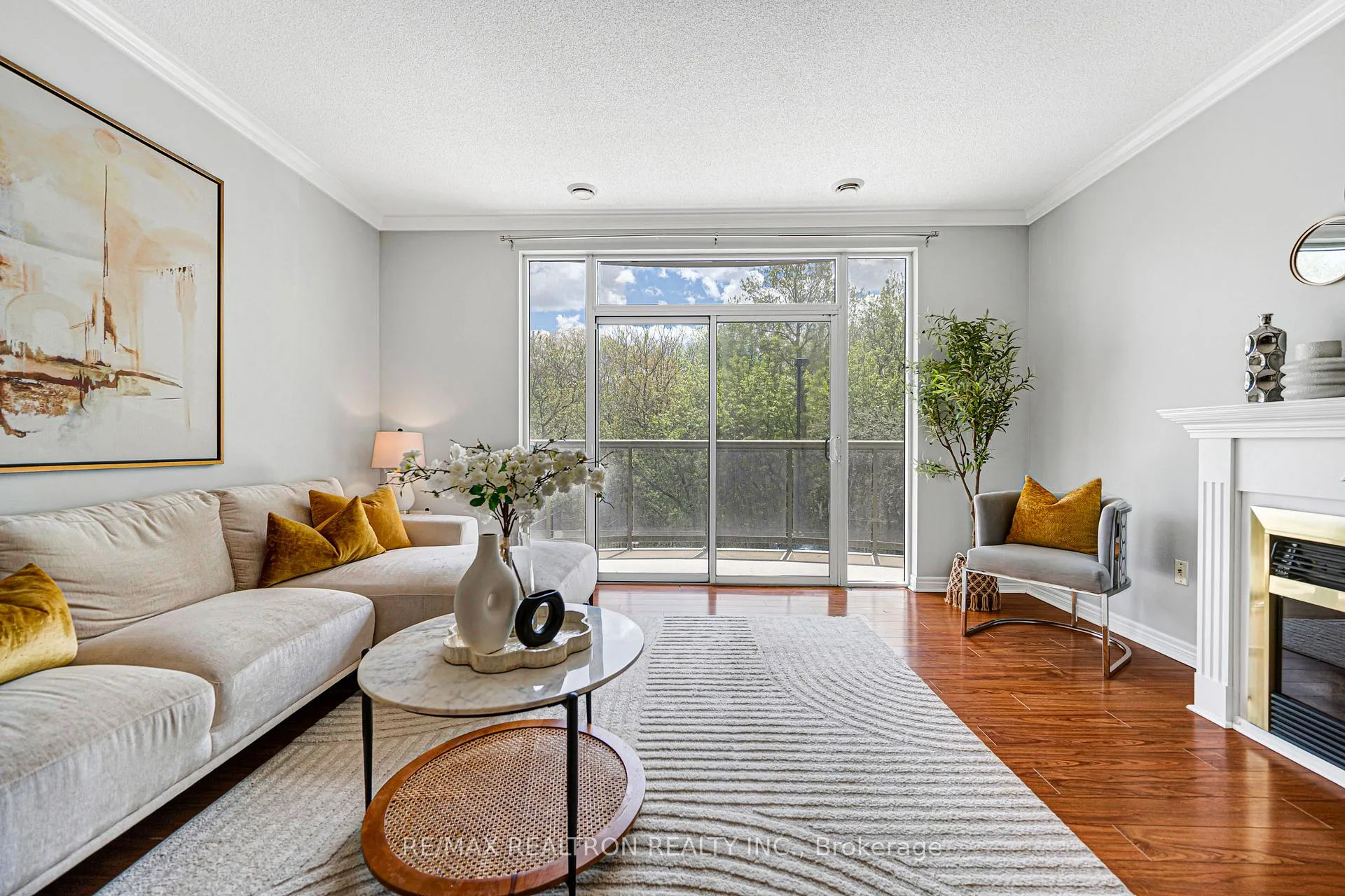 Photo 14 of Unit 203, 255 Keats Way, Waterloo, Beechwood — HOMEH
