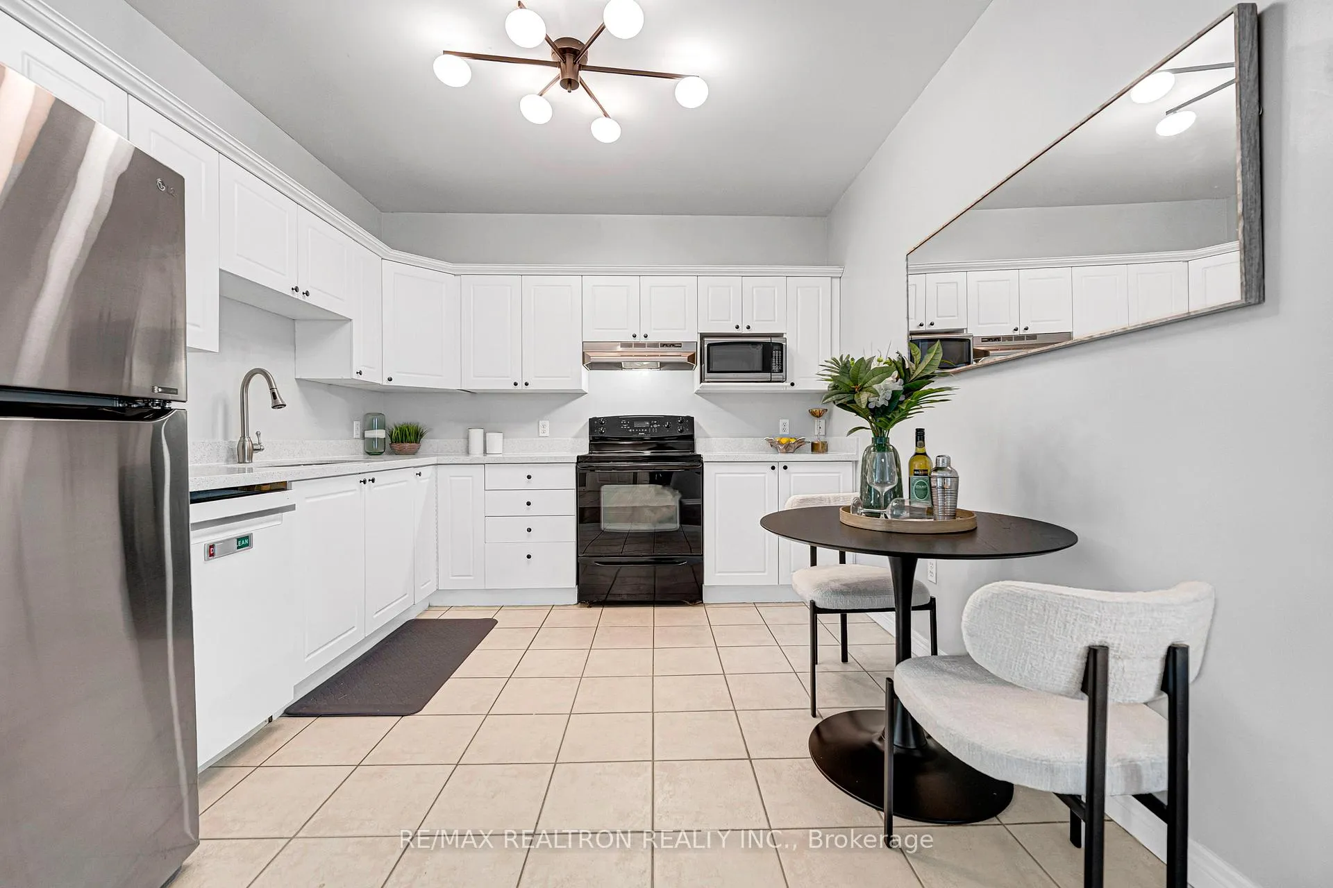 Photo 24 of Unit 203, 255 Keats Way, Waterloo, Beechwood — HOMEH