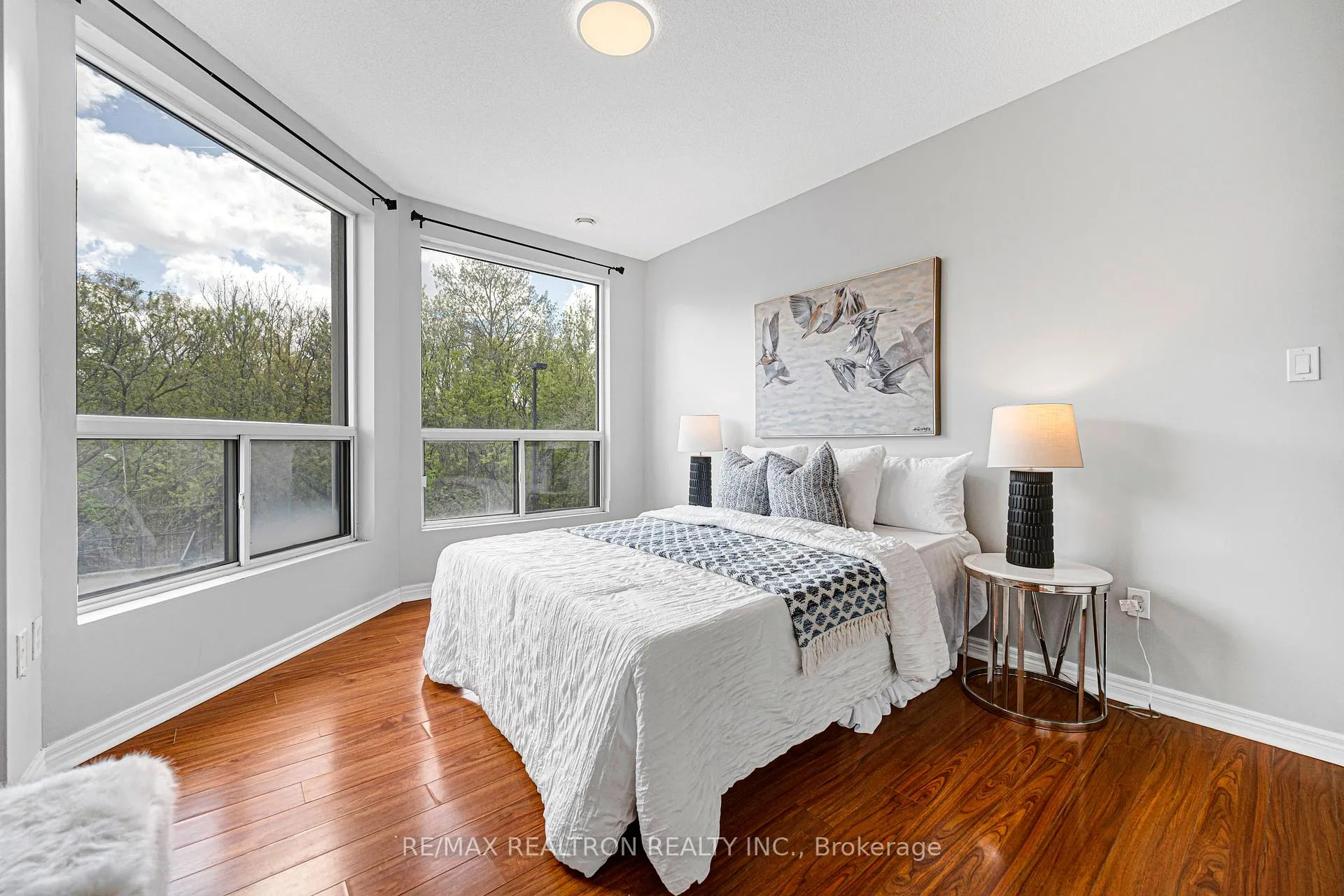 Photo 32 of Unit 203, 255 Keats Way, Waterloo, Beechwood — HOMEH