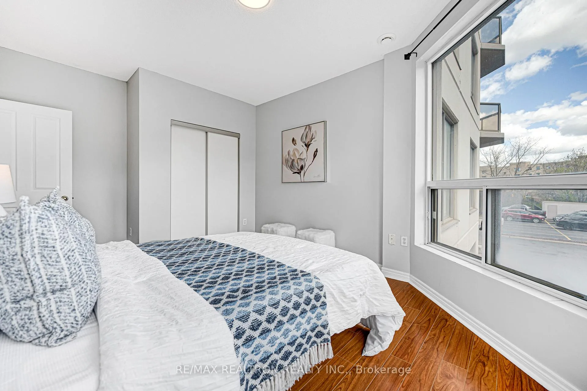 Photo 33 of Unit 203, 255 Keats Way, Waterloo, Beechwood — HOMEH