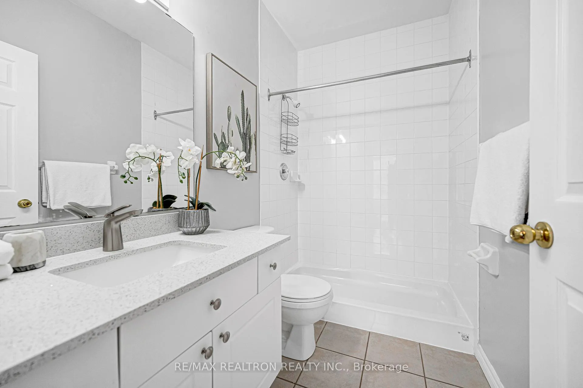 Photo 41 of Unit 203, 255 Keats Way, Waterloo, Beechwood — HOMEH