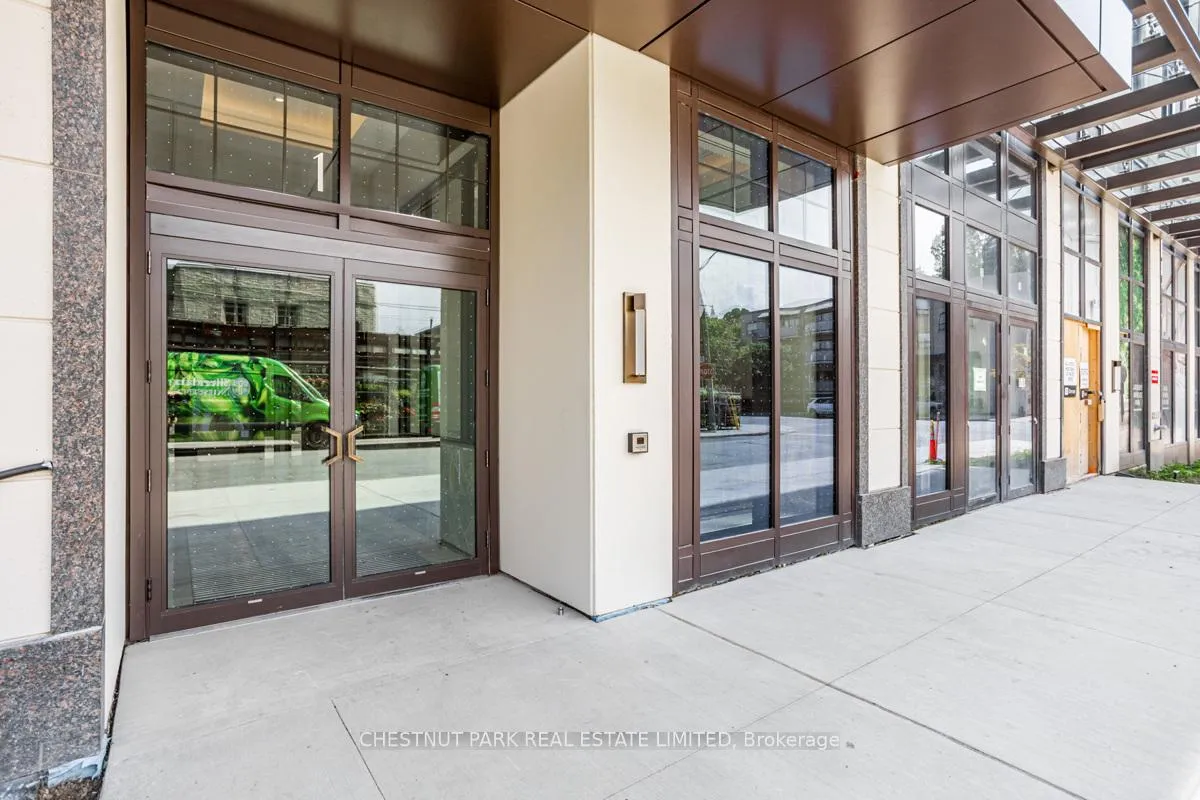 Photo 4 of Unit 512, 1 Strathgowan Avenue, Toronto, Lawrence Park South — HOMEH