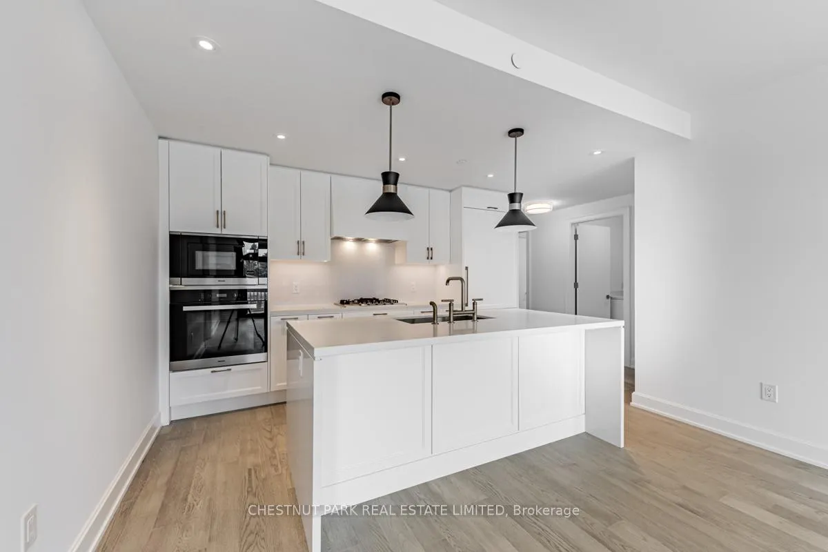 Photo 7 of Unit 512, 1 Strathgowan Avenue, Toronto, Lawrence Park South — HOMEH