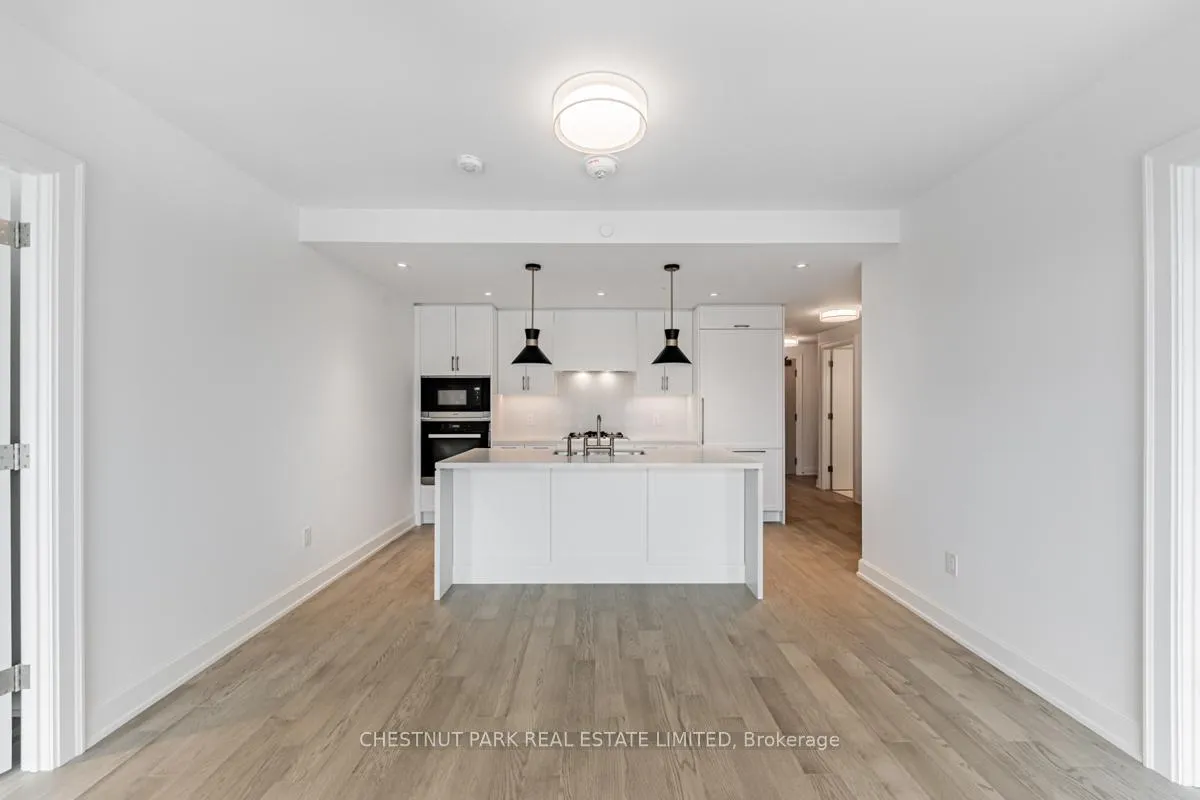 Photo 10 of Unit 512, 1 Strathgowan Avenue, Toronto, Lawrence Park South — HOMEH