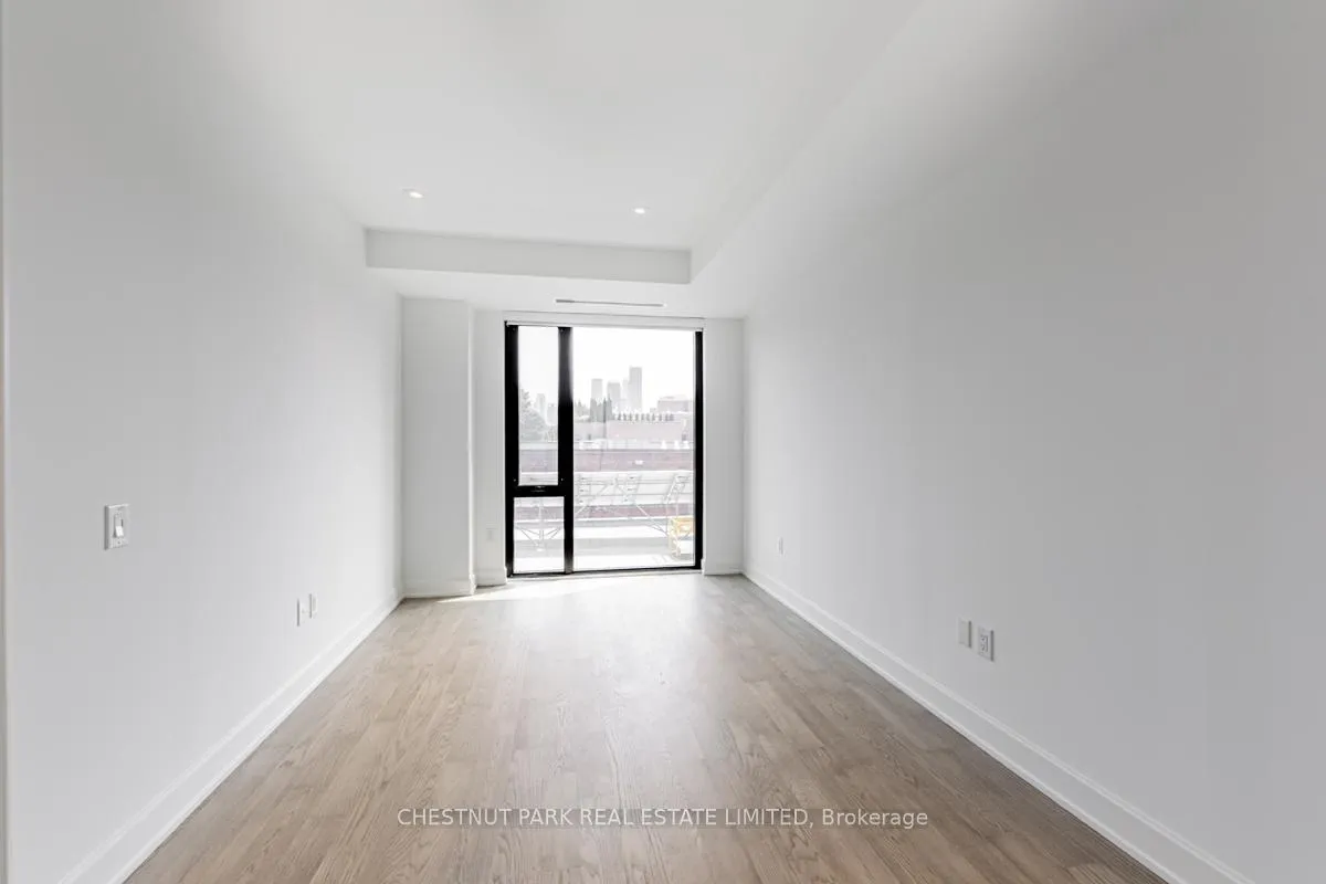 Photo 17 of Unit 512, 1 Strathgowan Avenue, Toronto, Lawrence Park South — HOMEH
