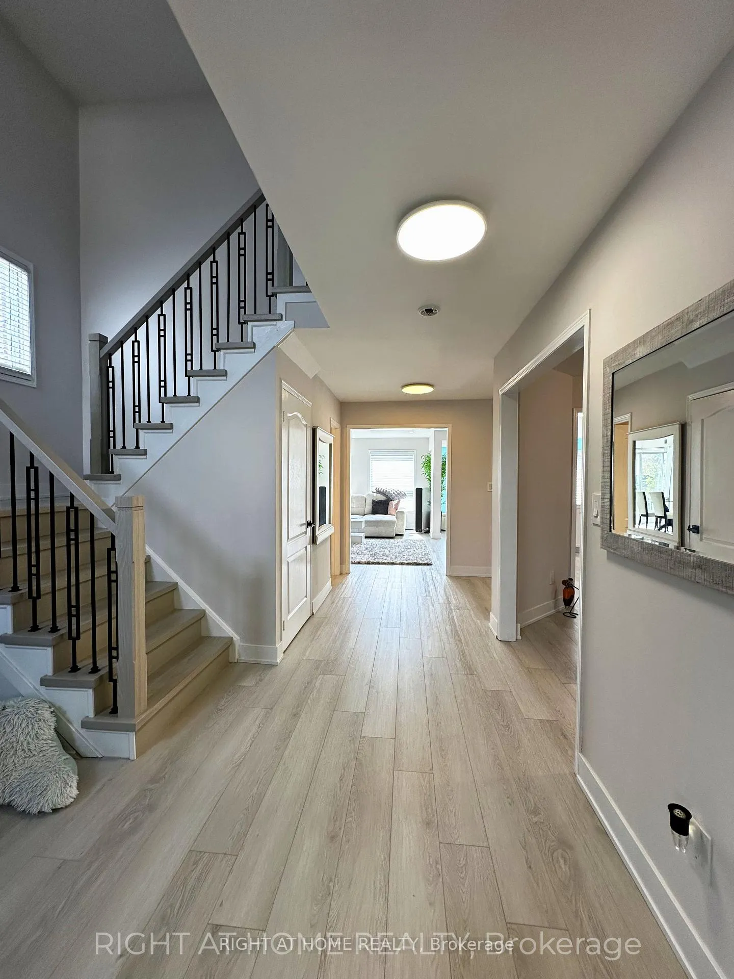 Photo 5 of 42 Brownell Street, Whitby, Rolling Acres — HOMEH