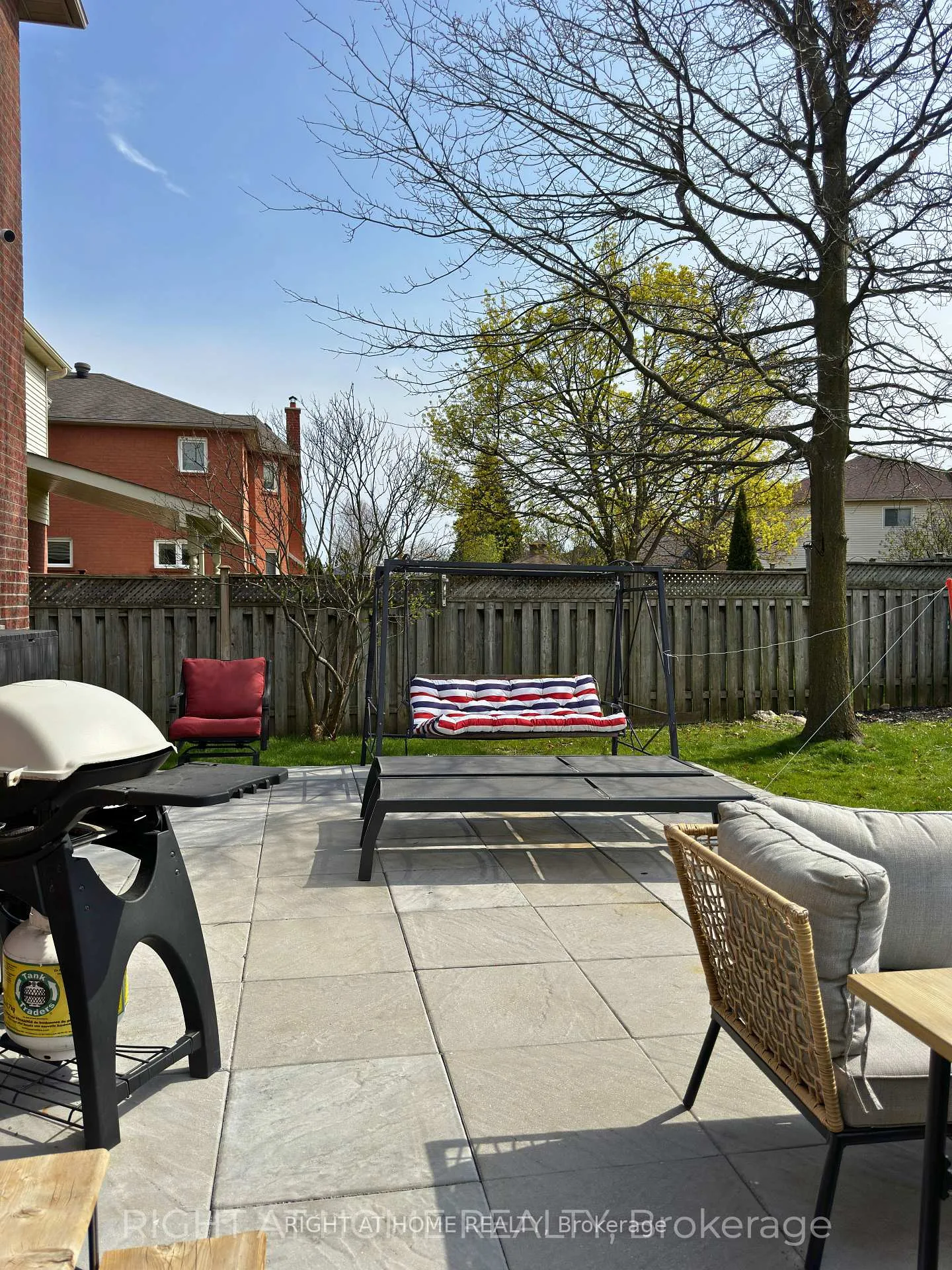 Photo 33 of 42 Brownell Street, Whitby, Rolling Acres — HOMEH