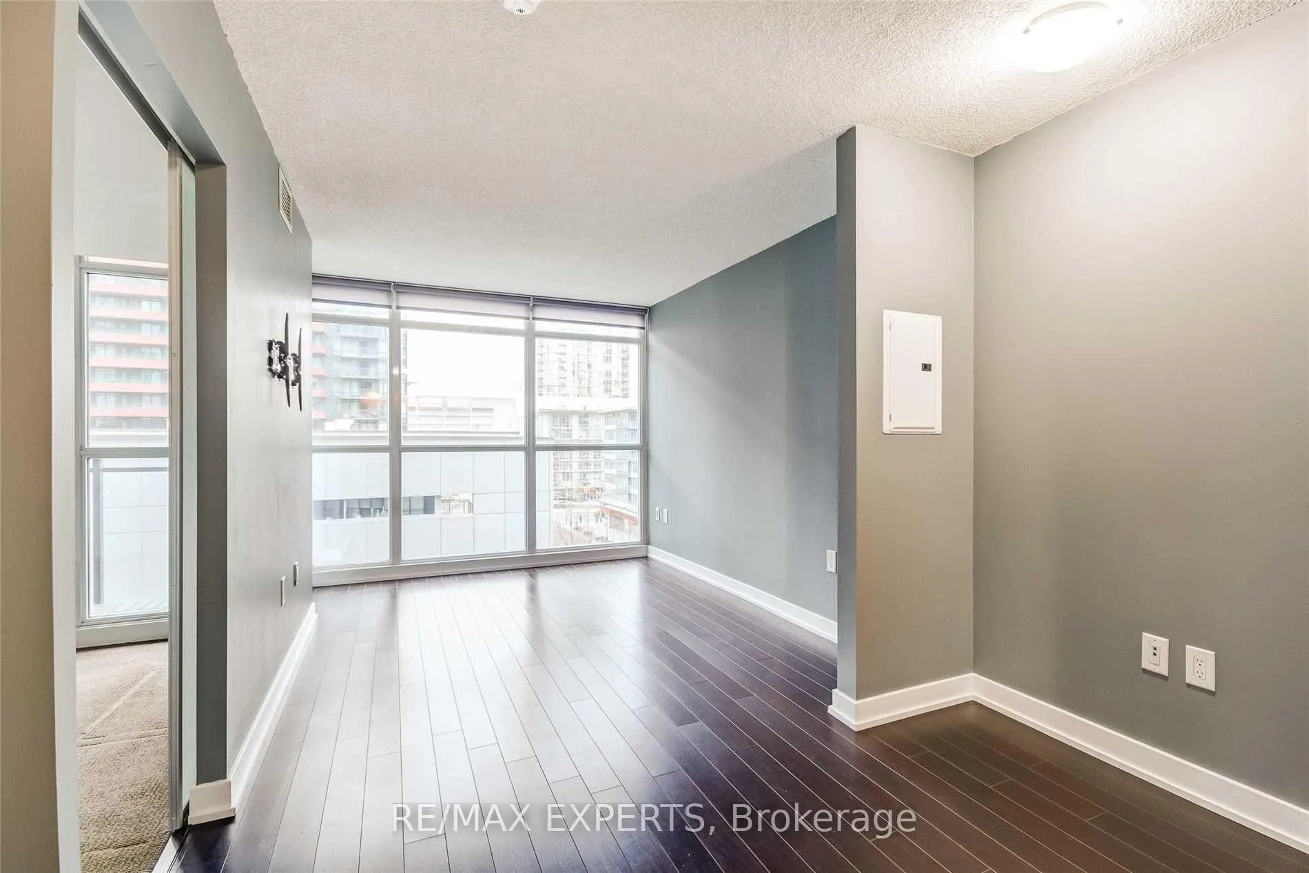 Photo 12 of Unit 605, 8 Telegram Mews, Toronto, Waterfront Communities — HOMEH