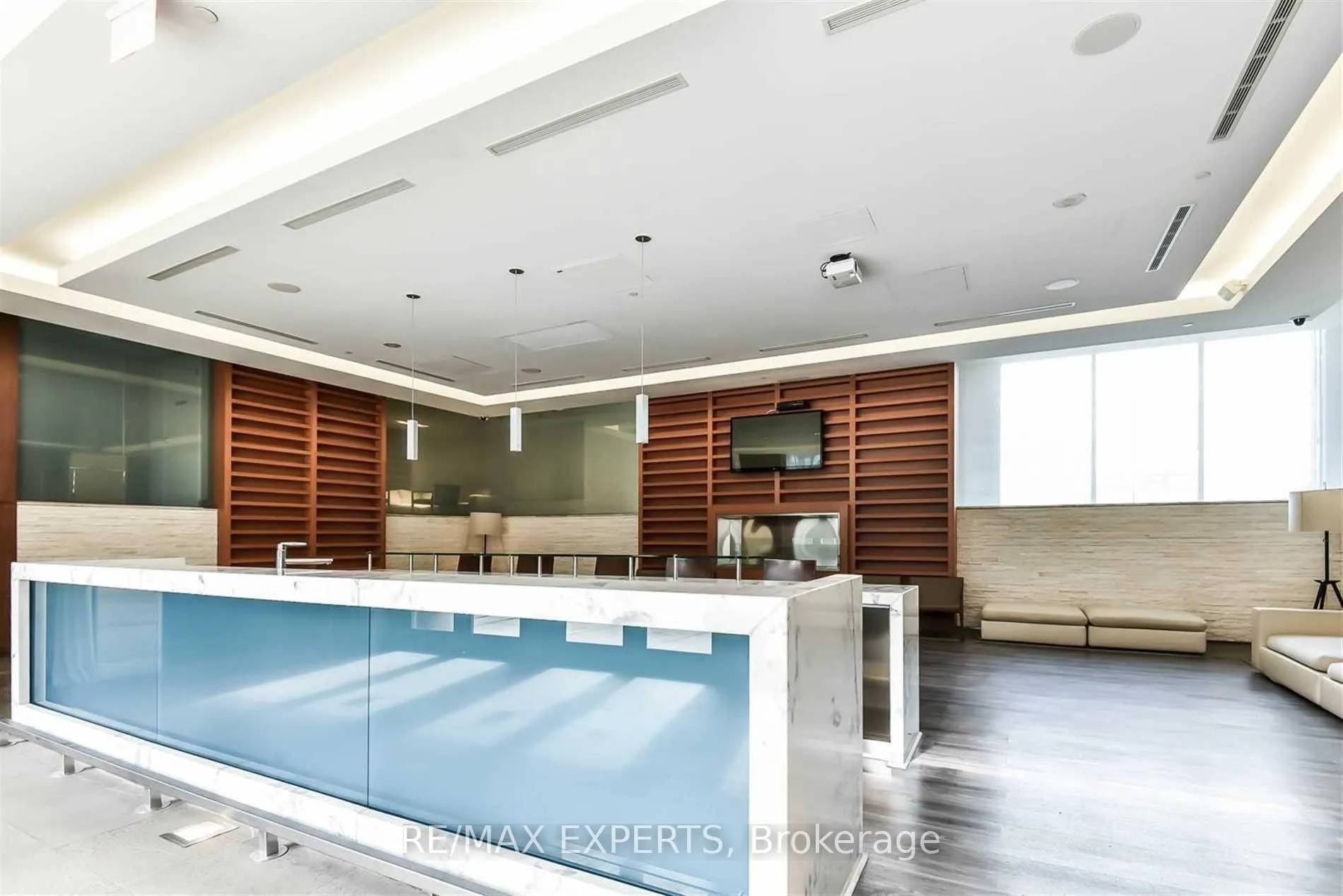 Photo 32 of Unit 605, 8 Telegram Mews, Toronto, Waterfront Communities — HOMEH