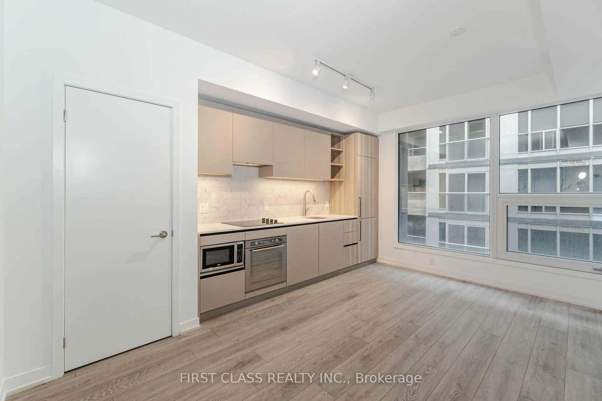 Photo 6 of Unit 519, 55 Mercer Street, Toronto, Waterfront Communities — HOMEH