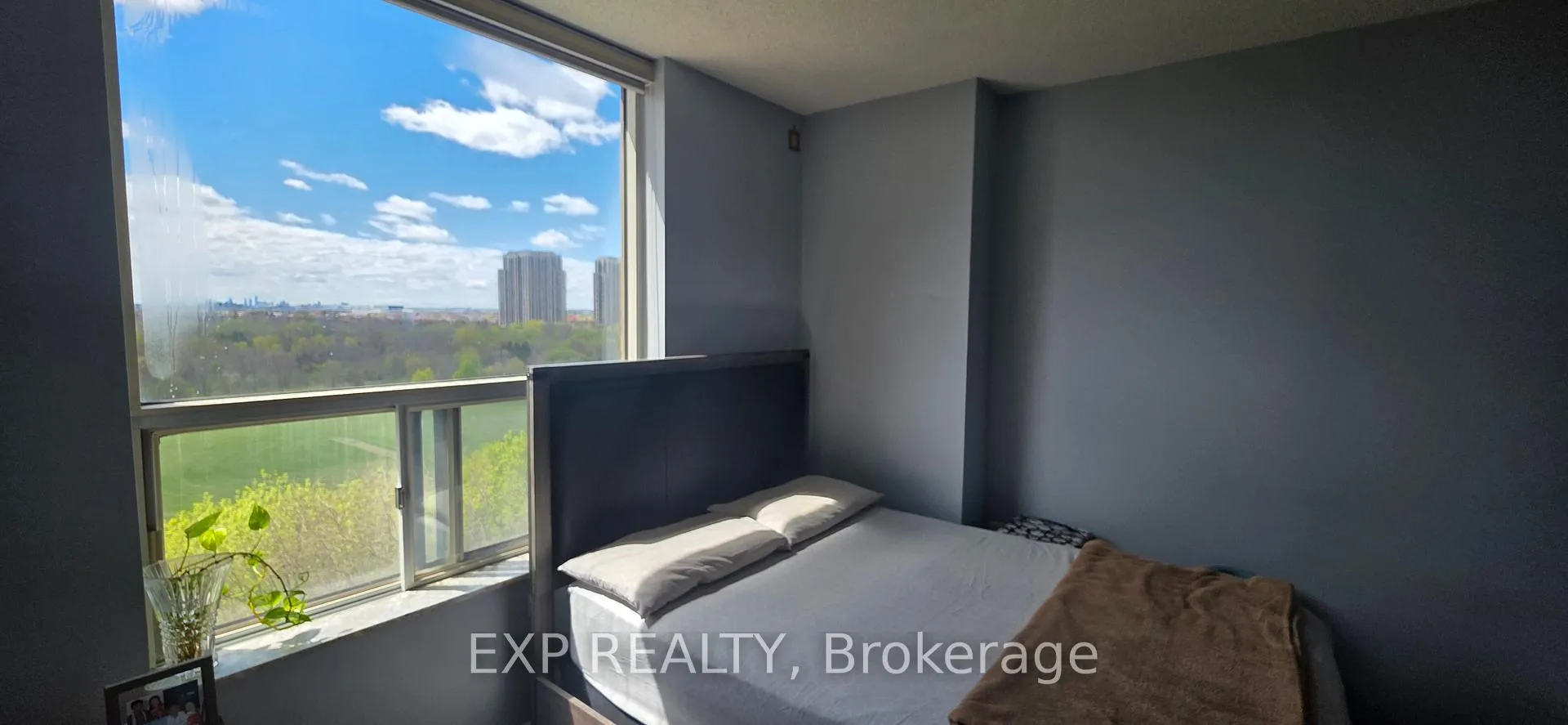Photo 8 of Unit 621, 6 Humberline Drive, Etobicoke, West Humber-Clairville — HOMEH