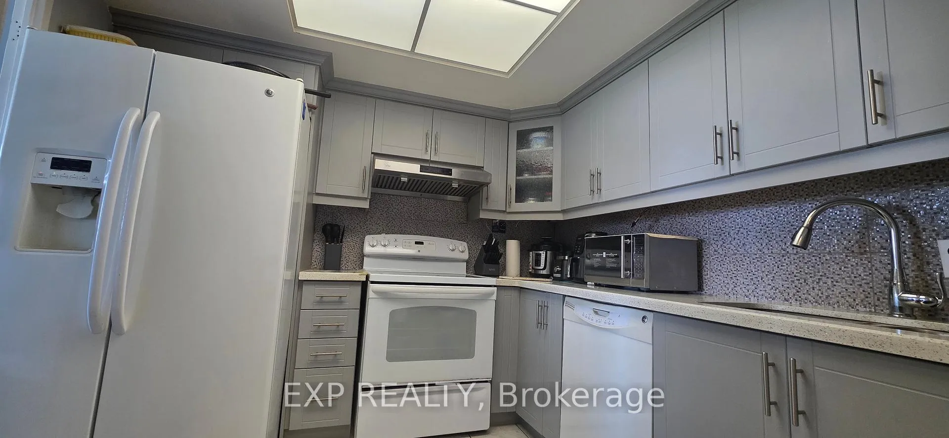 Photo 17 of Unit 621, 6 Humberline Drive, Etobicoke, West Humber-Clairville — HOMEH