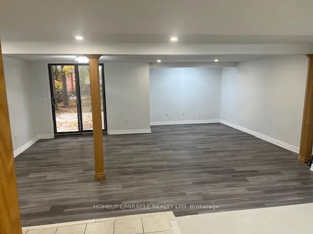 Photo 3 of 1207 Madonna Court, Pickering, Liverpool — HOMEH