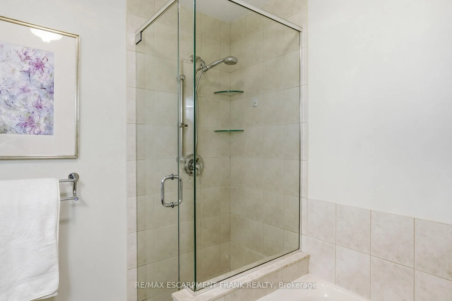 Photo 18 of 96 Abbotsford Trail, Hamilton, Twenty Place — HOMEH
