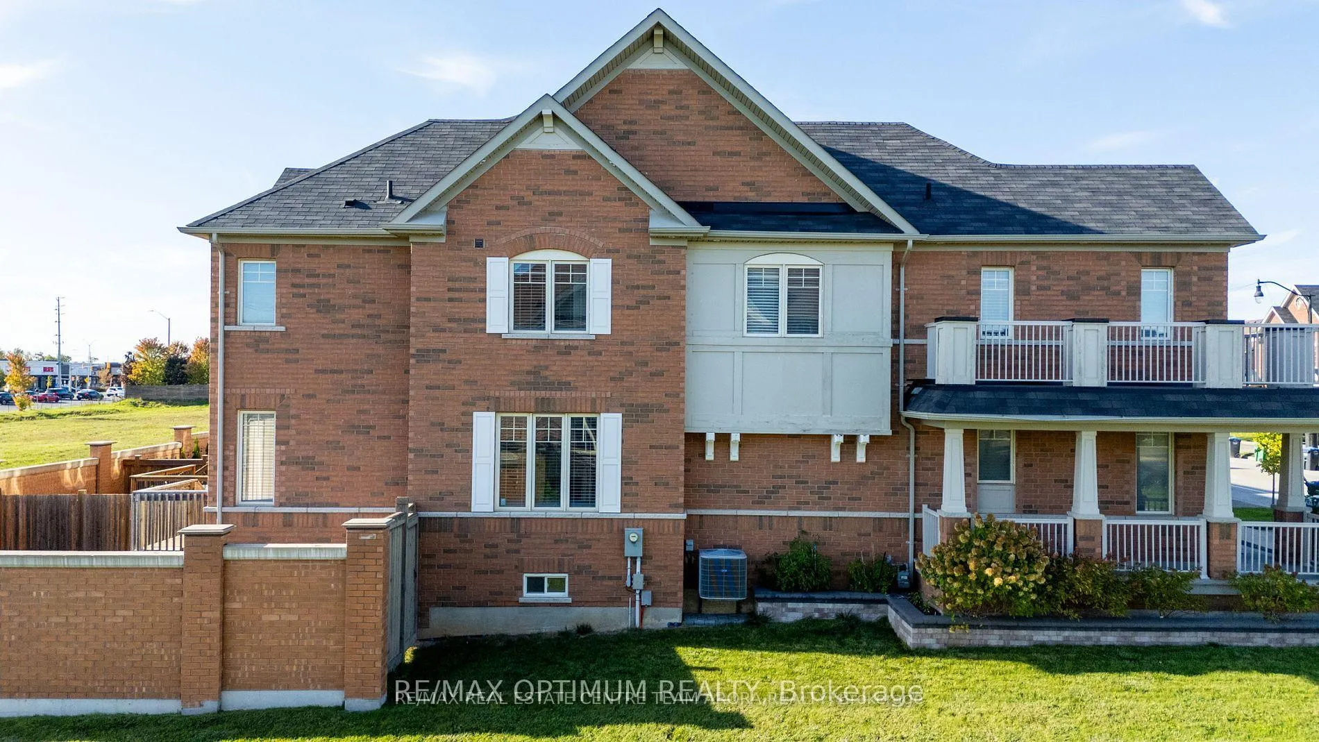 Photo 34 of 232 Sky Harbour Drive, Brampton, Bram West — HOMEH