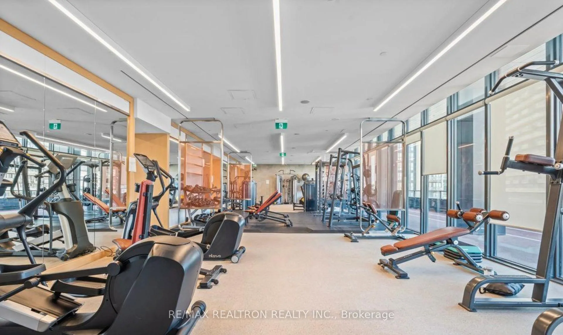 Photo 16 of Unit 2707, 19 Western Battery Road, Toronto, Niagara — HOMEH