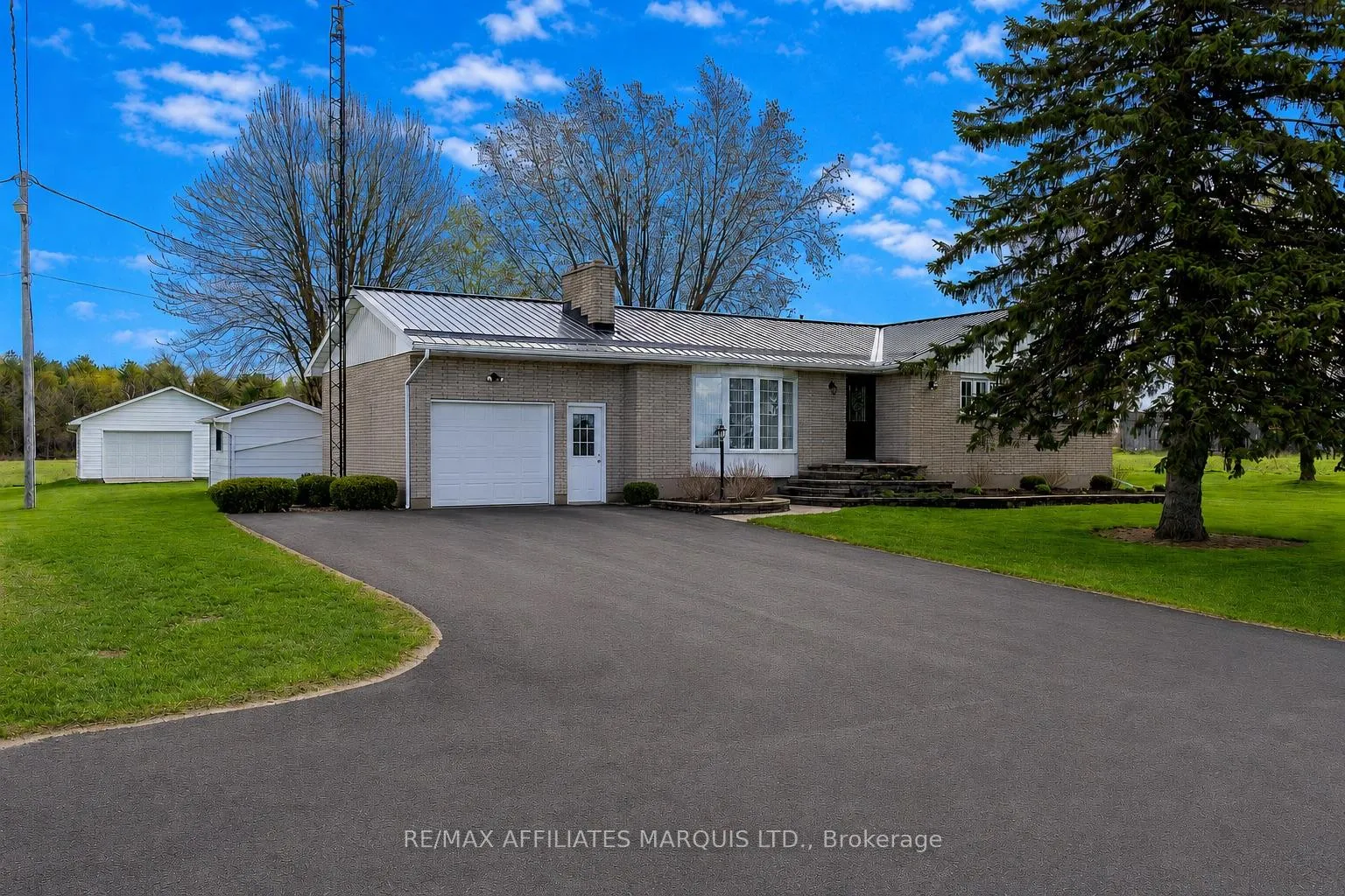 Front of 4263 Boucks Hill Road