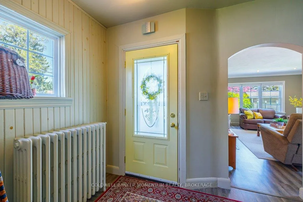 Photo 8 of 486 Canboro Road, Pelham, Fenwick — HOMEH