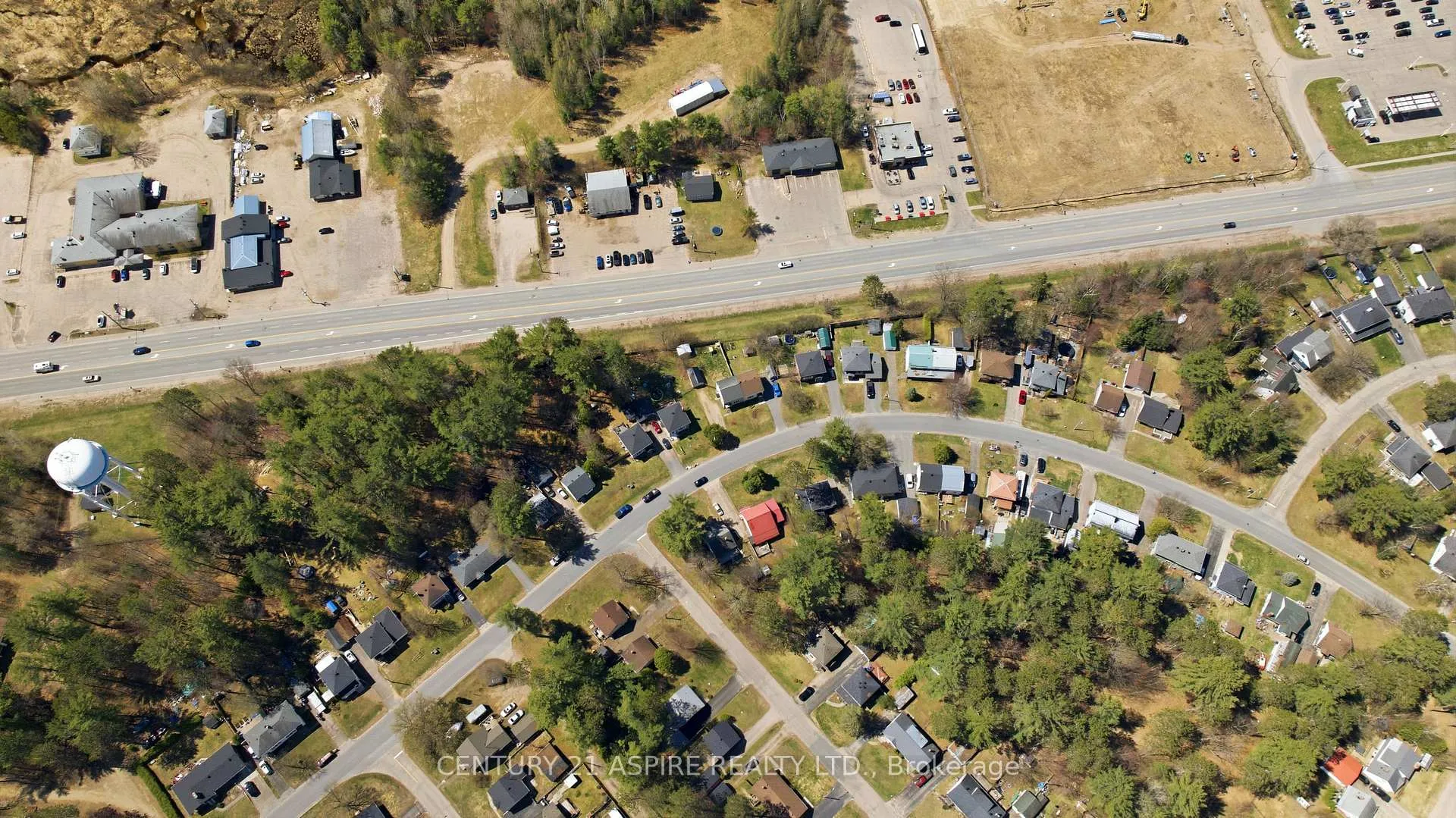 Photo 2 of 21 Rutherford Avenue, Deep River — HOMEH