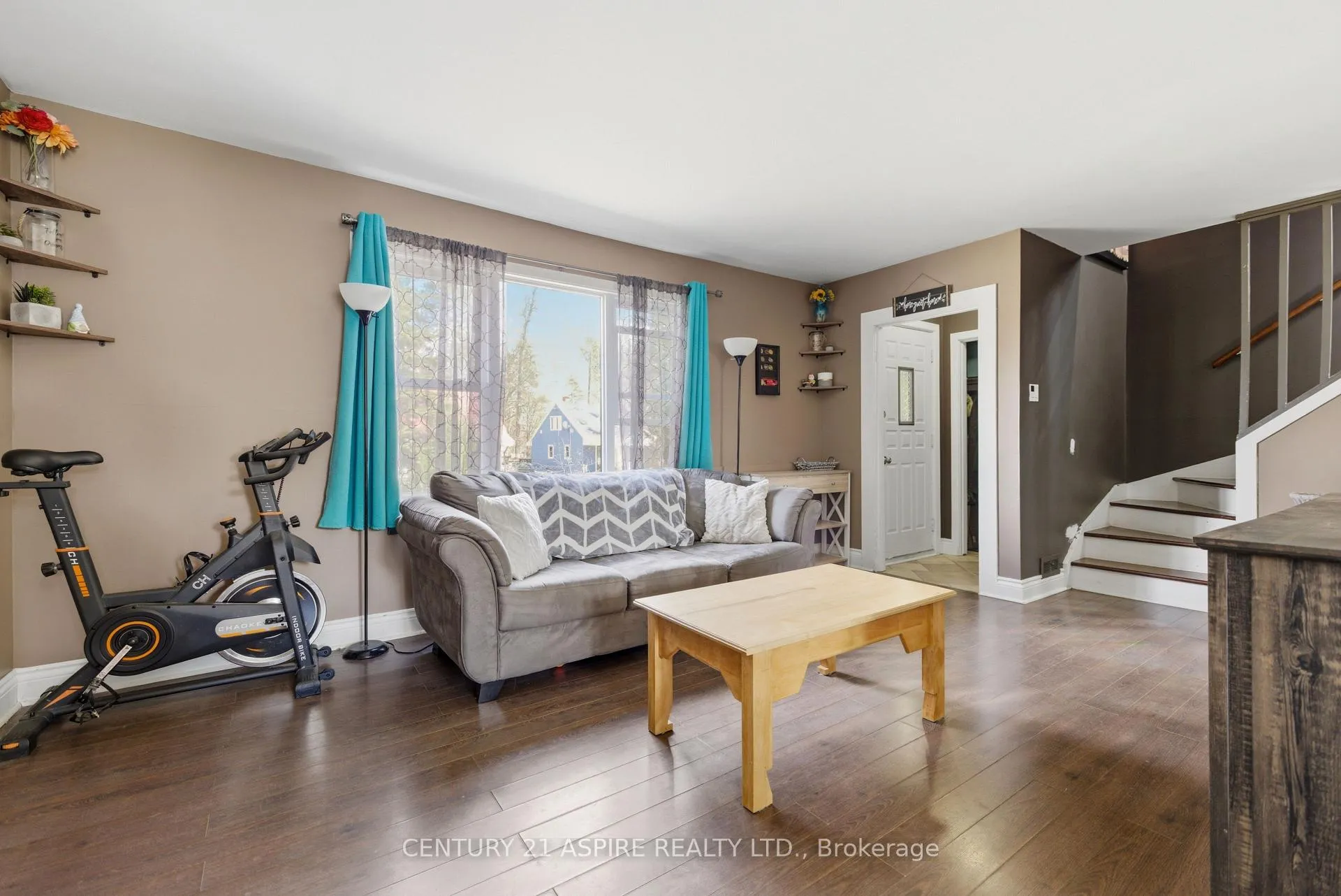 Photo 6 of 21 Rutherford Avenue, Deep River — HOMEH