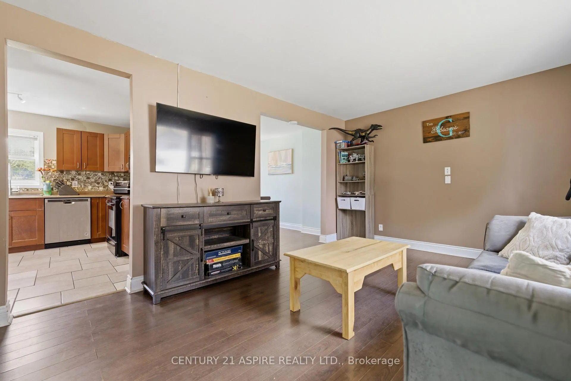 Photo 7 of 21 Rutherford Avenue, Deep River — HOMEH