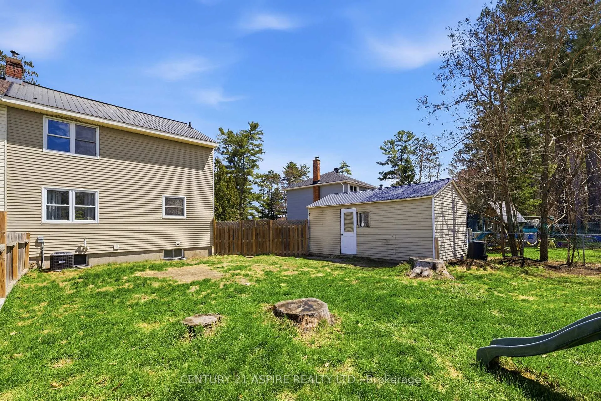 Photo 26 of 21 Rutherford Avenue, Deep River — HOMEH