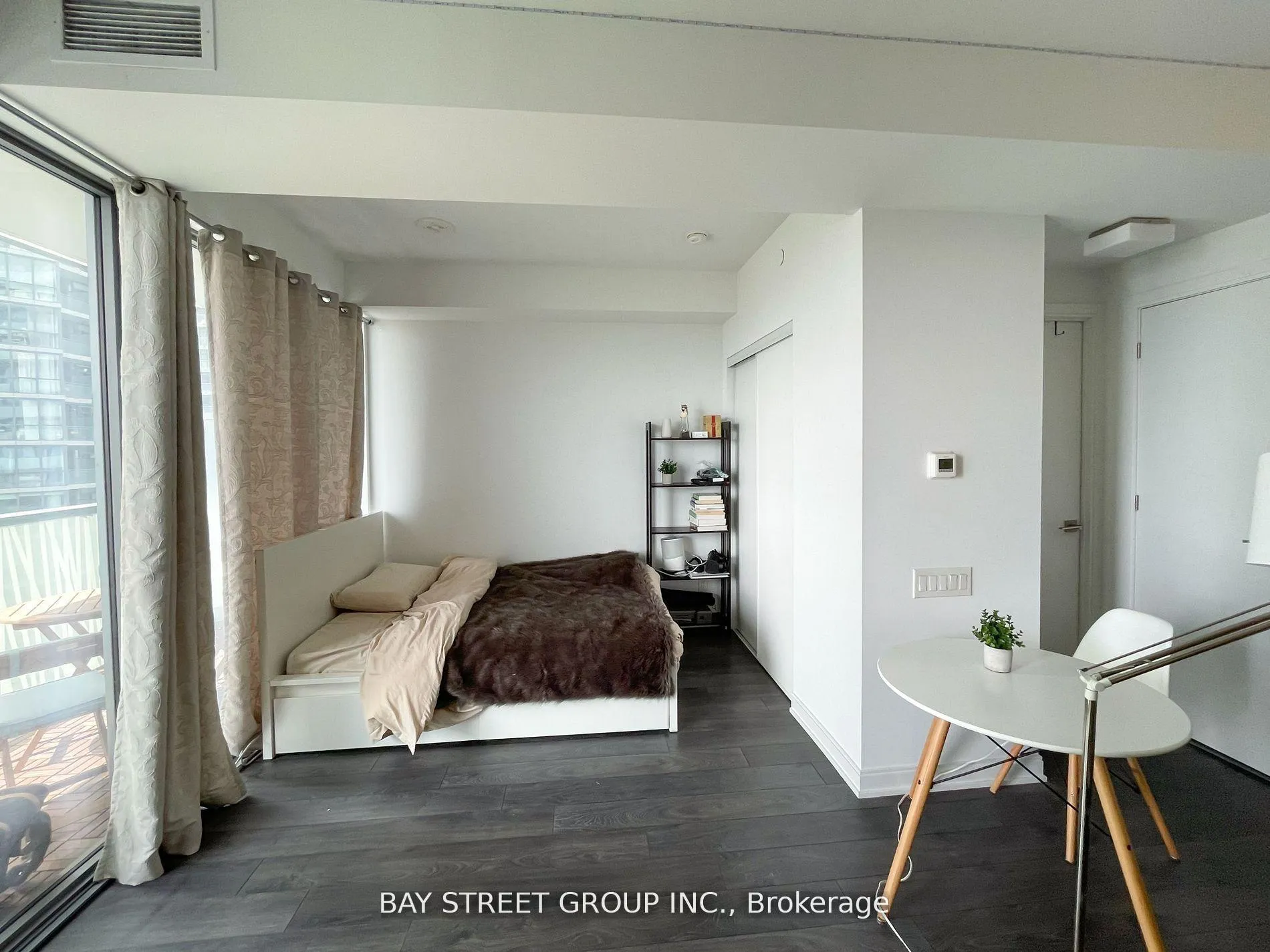 Photo 6 of Unit 2704, 50 Charles Street E, Toronto, Church-Yonge Corridor — HOMEH