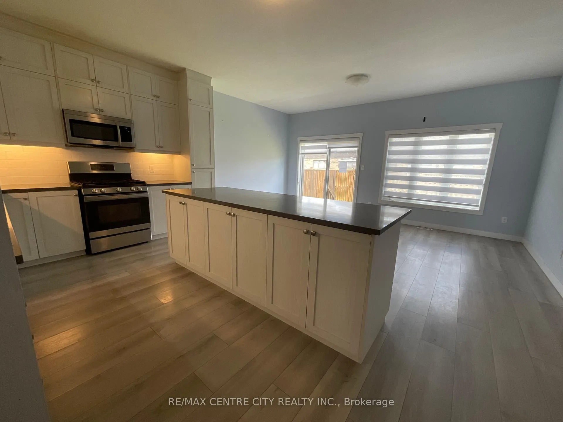 Photo 13 of 39 Waterthrush Lane, Norfolk, Simcoe — HOMEH
