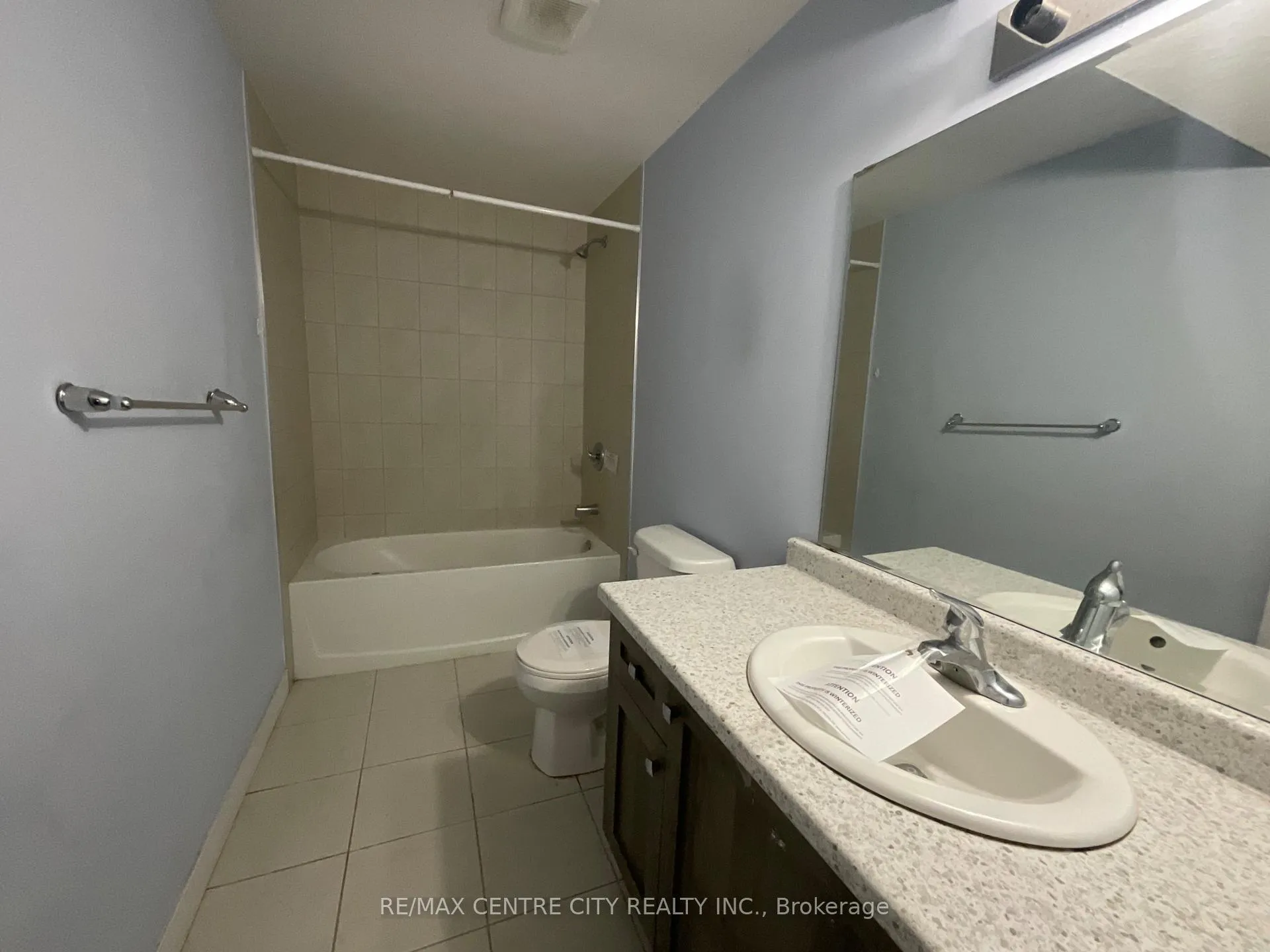 Photo 22 of 39 Waterthrush Lane, Norfolk, Simcoe — HOMEH