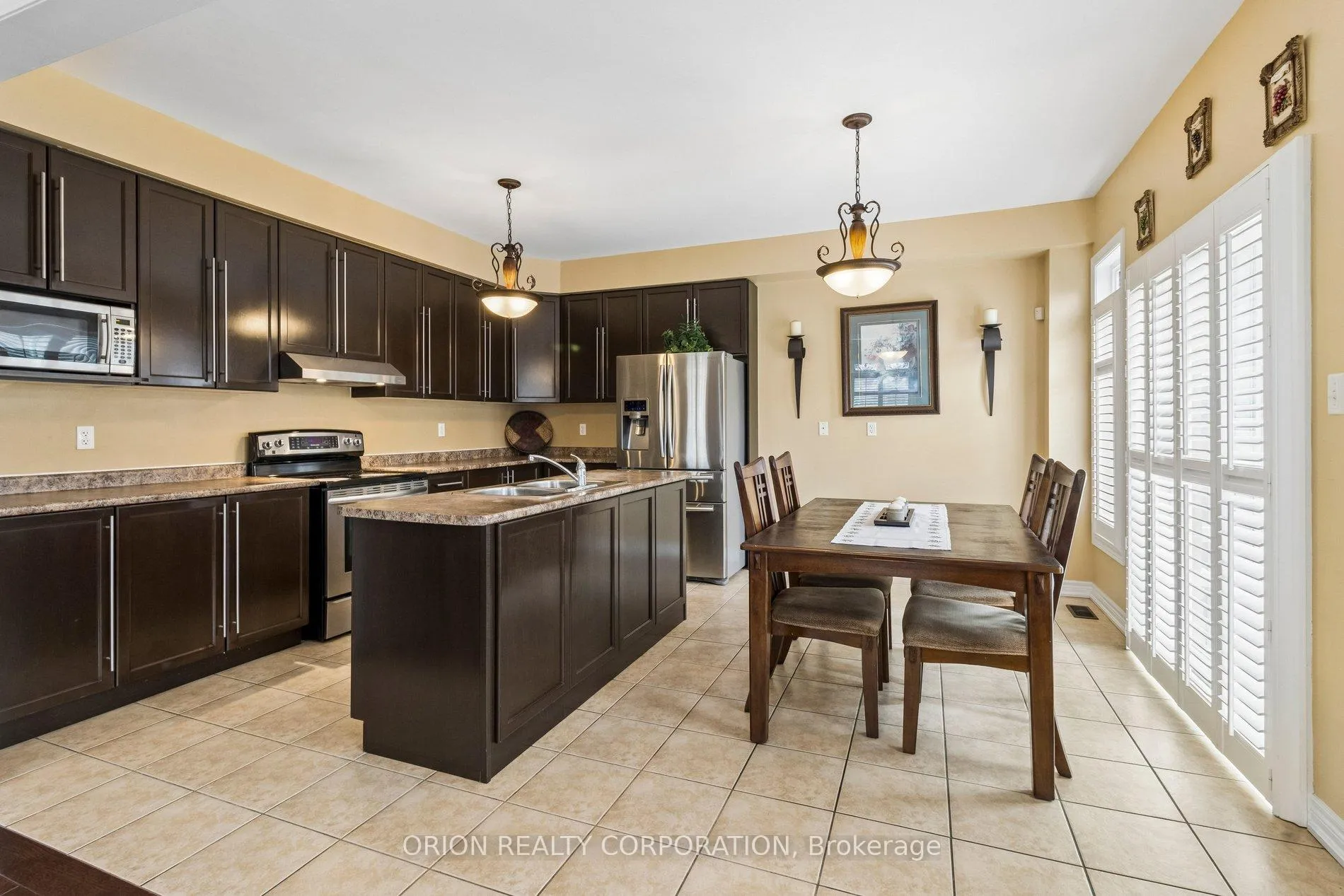 Photo 17 of 8 Seastar Road, Brampton, Bram West — HOMEH