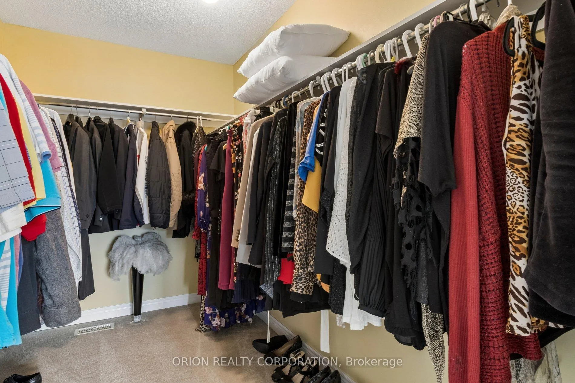 Photo 25 of 8 Seastar Road, Brampton, Bram West — HOMEH