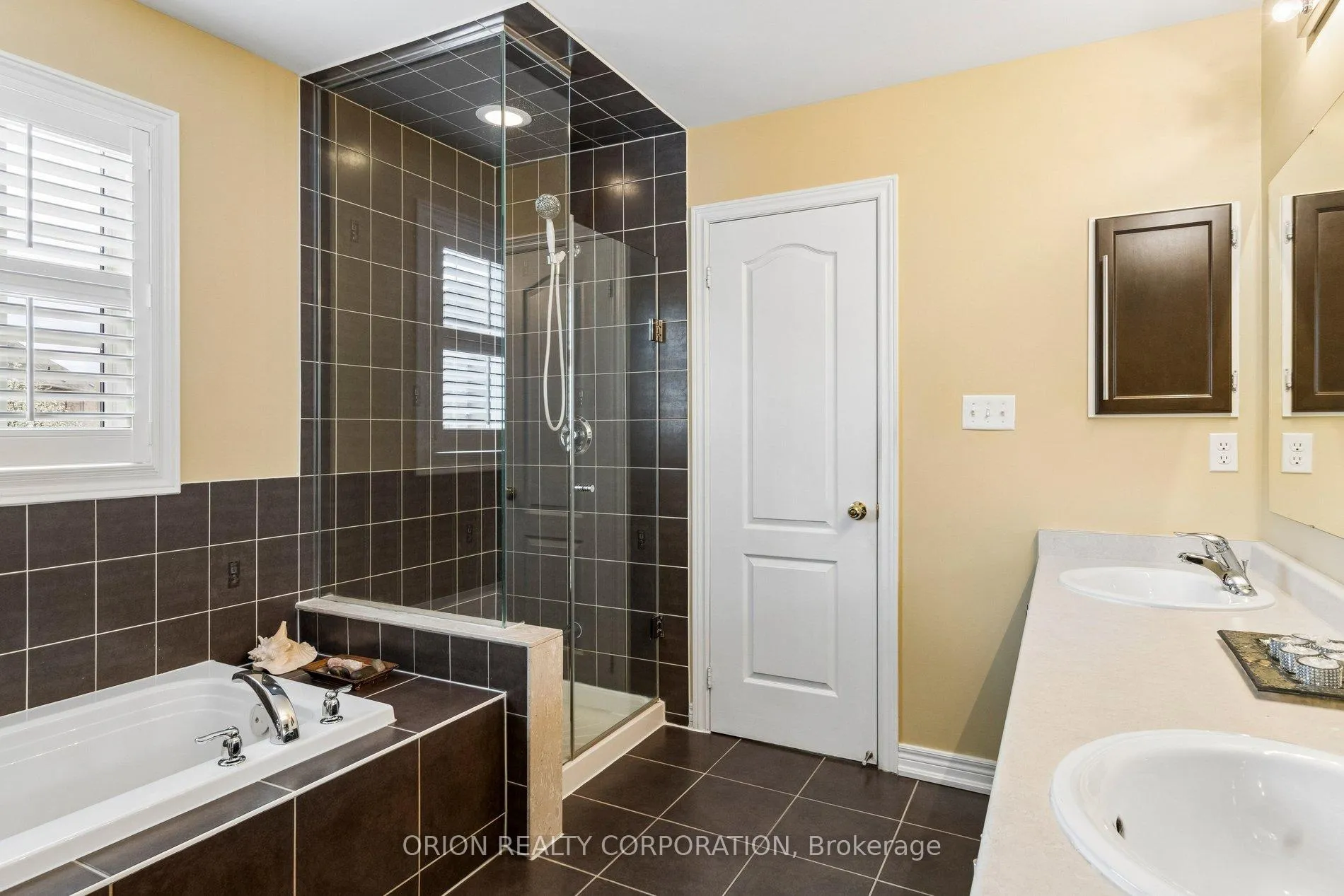 Photo 27 of 8 Seastar Road, Brampton, Bram West — HOMEH